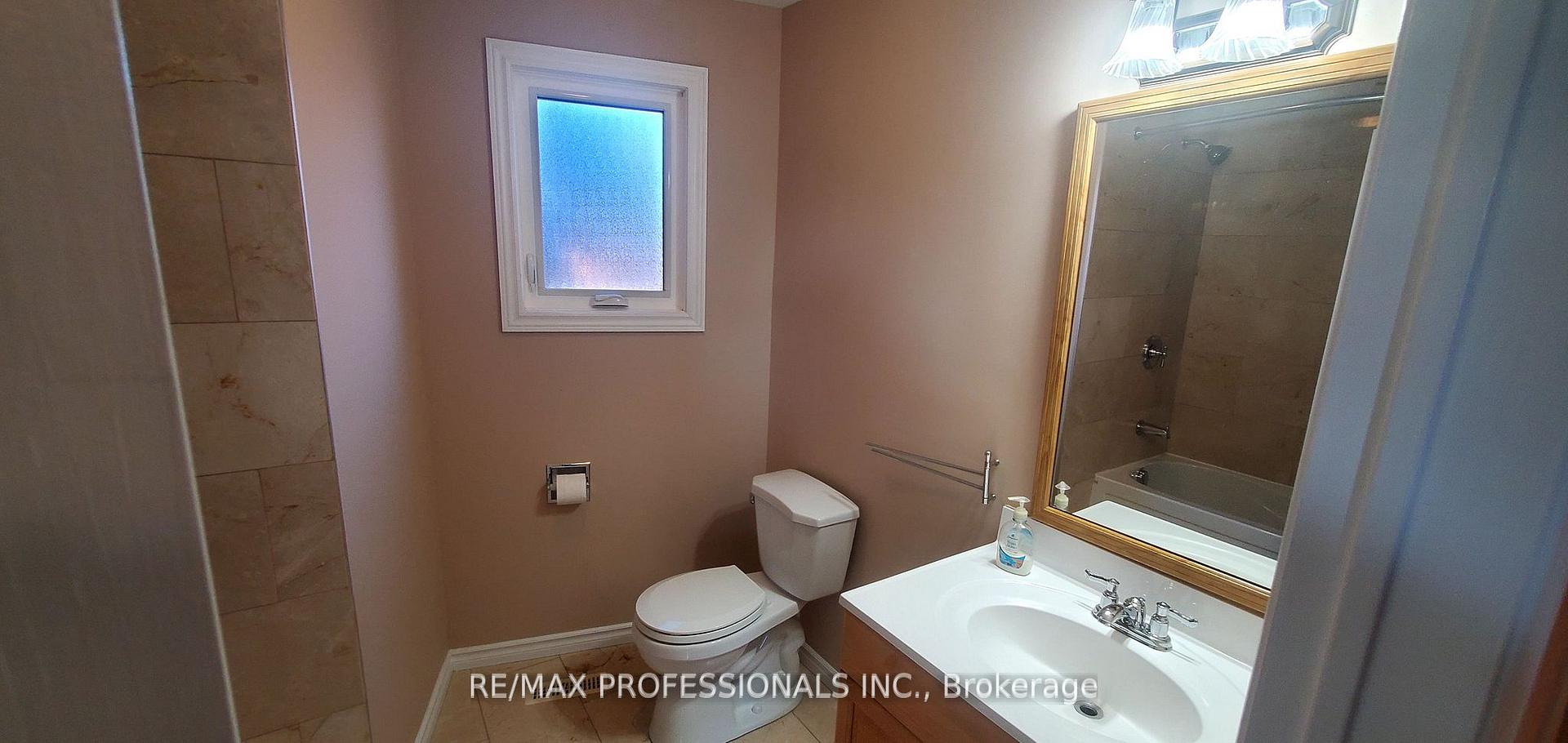 Photo 30 of 2545 Addingham Crescent, Oakville, Clearview — HOMEH