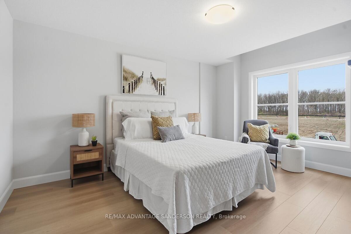 Photo 25 of 169 Bowman Drive, Middlesex Centre, Ilderton — HOMEH