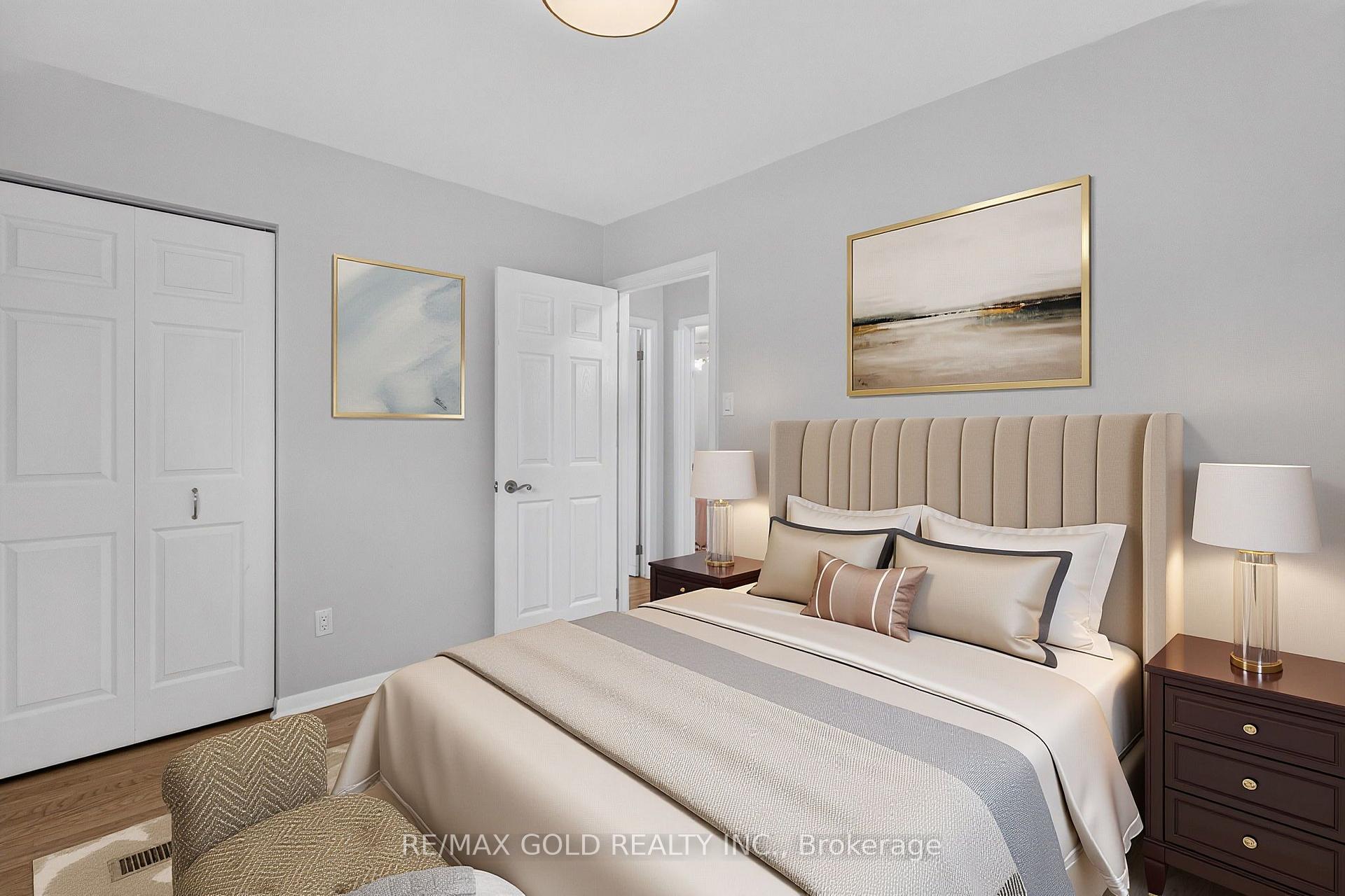 Photo 24 of 26 Deerfield Crescent, Brampton, Southgate — HOMEH