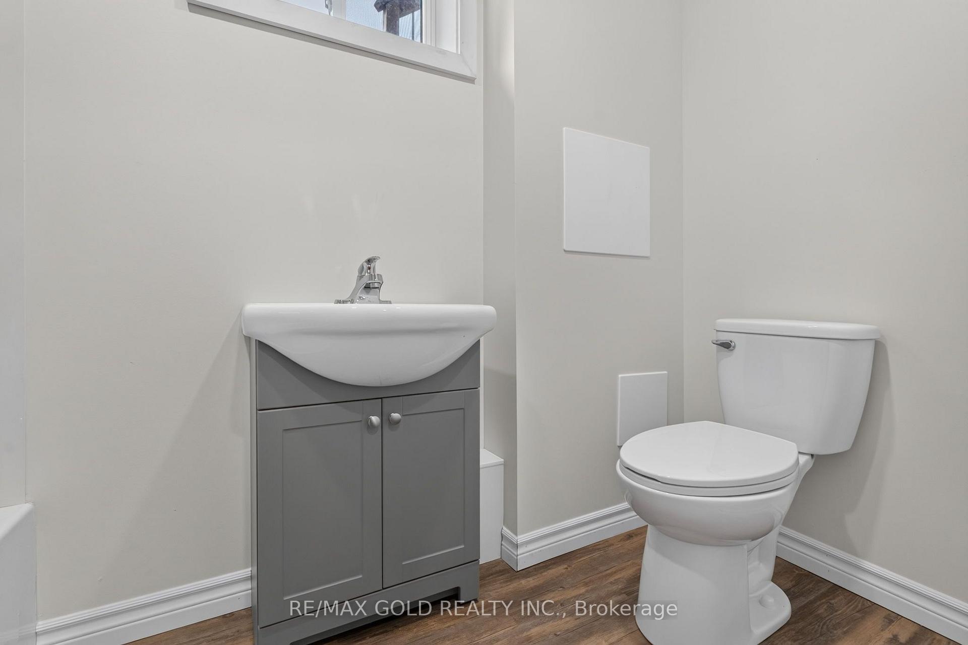 Photo 33 of 26 Deerfield Crescent, Brampton, Southgate — HOMEH