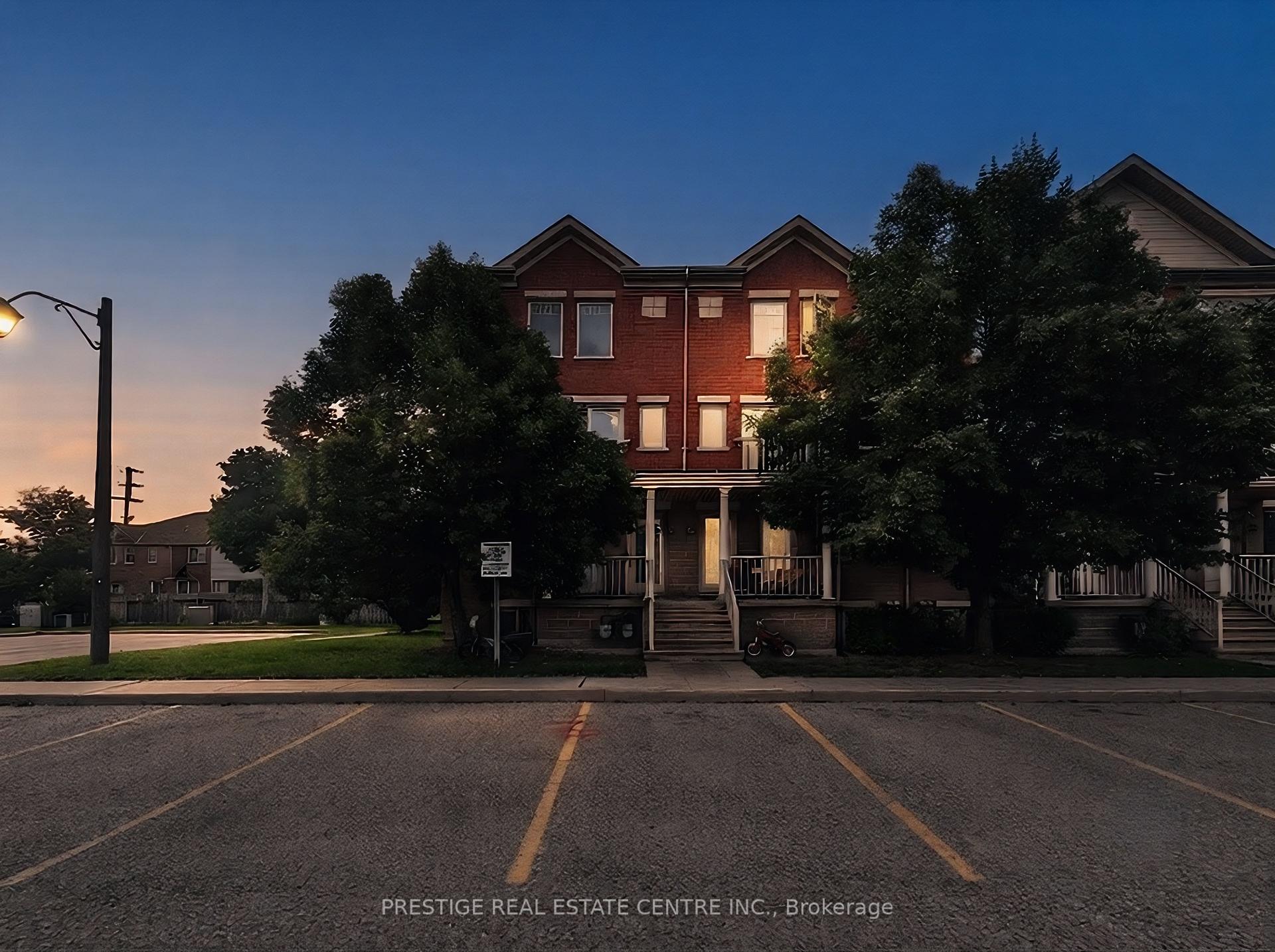 Photo 2 of 5050 Intrepid Drive, Mississauga, Churchill Meadows — HOMEH