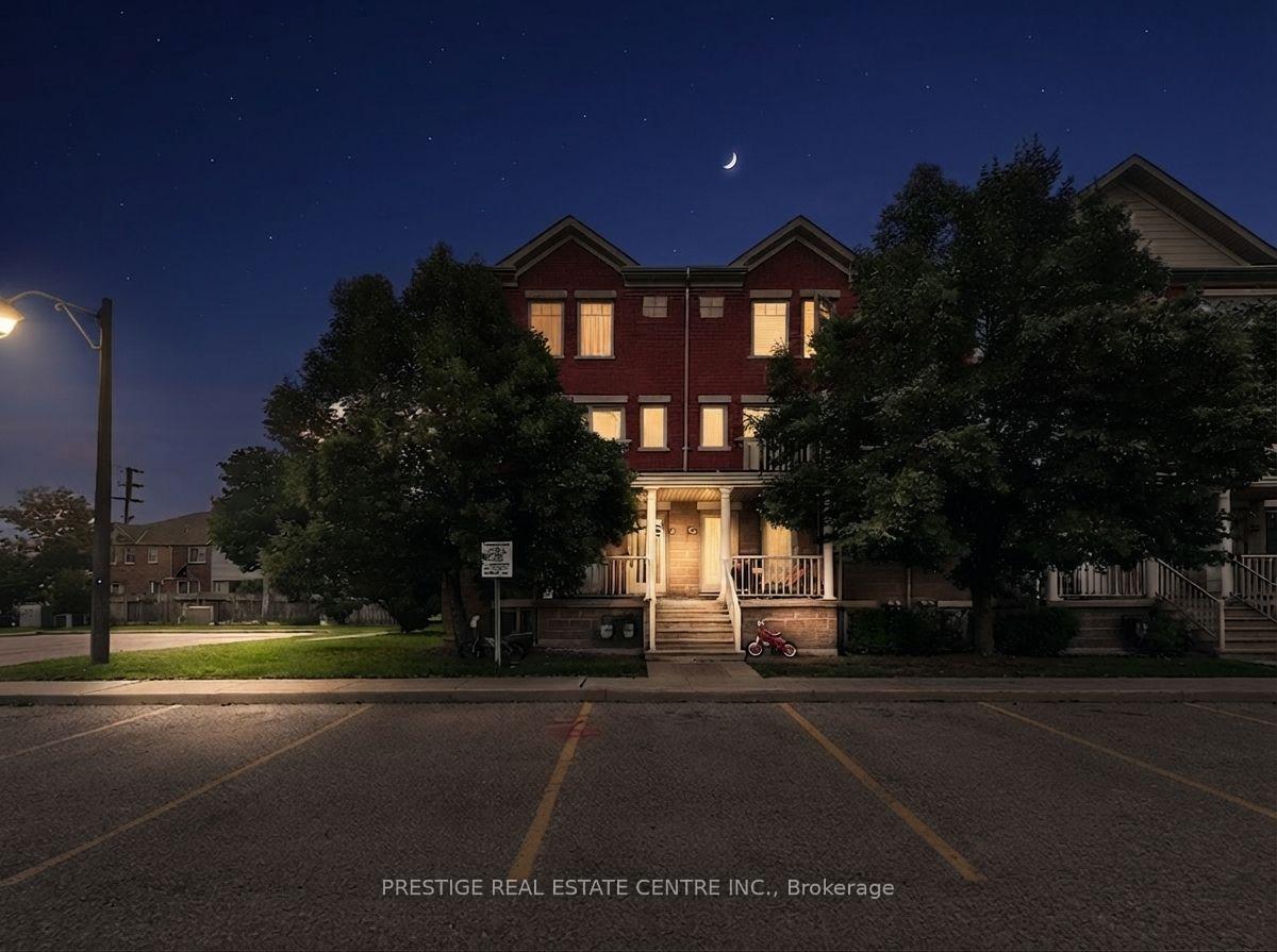 Photo 3 of 5050 Intrepid Drive, Mississauga, Churchill Meadows — HOMEH