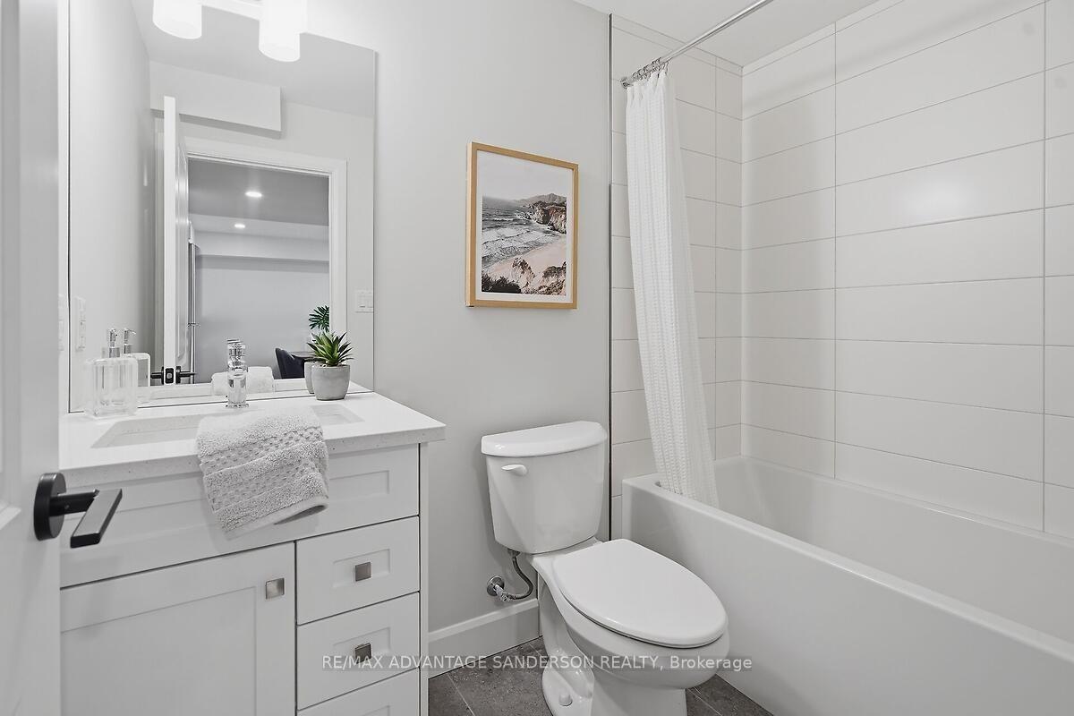 Photo 43 of 165 Bowman Drive, Middlesex Centre, Ilderton — HOMEH
