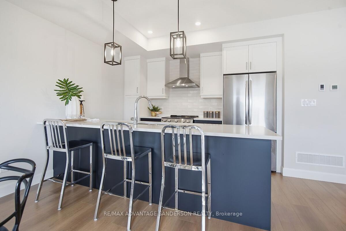 Photo 18 of 161 Bowman Drive, Middlesex Centre, Ilderton — HOMEH