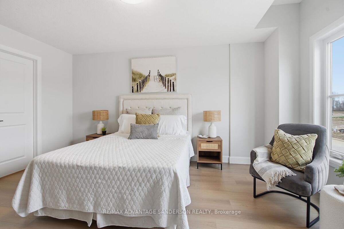 Photo 27 of 161 Bowman Drive, Middlesex Centre, Ilderton — HOMEH