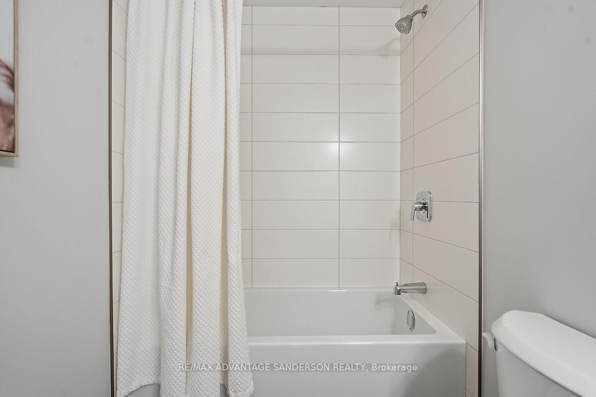 Photo 35 of 161 Bowman Drive, Middlesex Centre, Ilderton — HOMEH