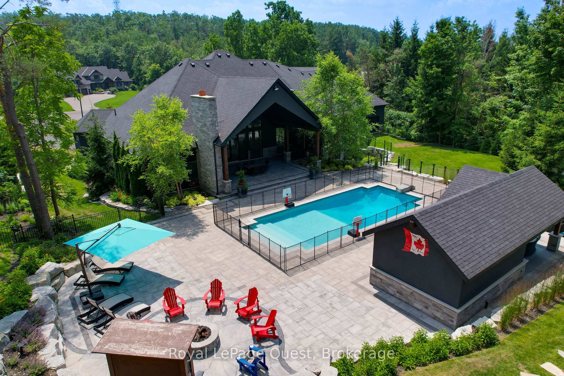 Photo 11 of 8 Midves Court, Springwater, Midhurst — HOMEH