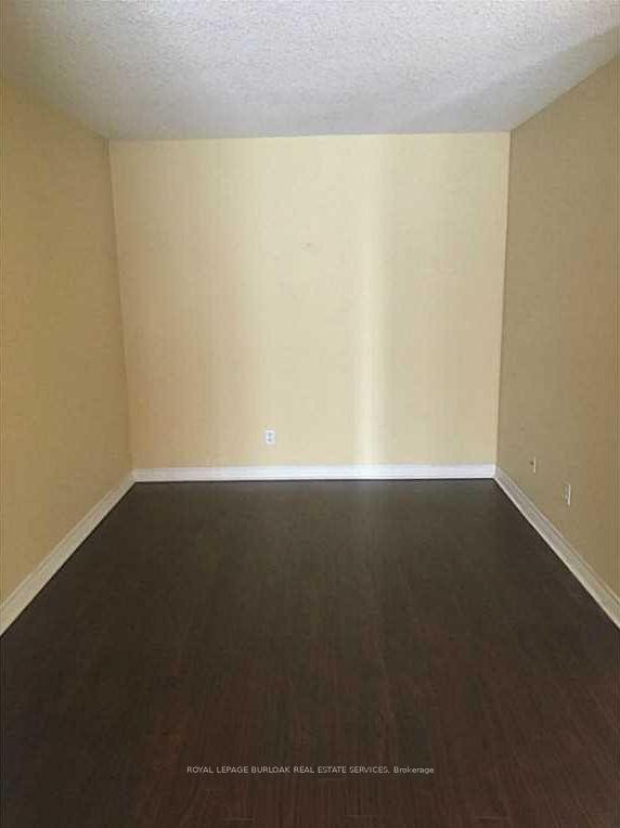 Photo 6 of Unit 809, 1276 Maple Crossing Boulevard, Burlington, Brant — HOMEH