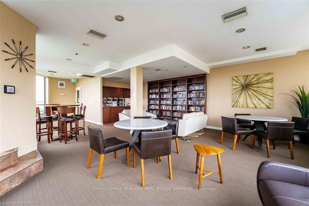 Photo 19 of Unit 809, 1276 Maple Crossing Boulevard, Burlington, Brant — HOMEH