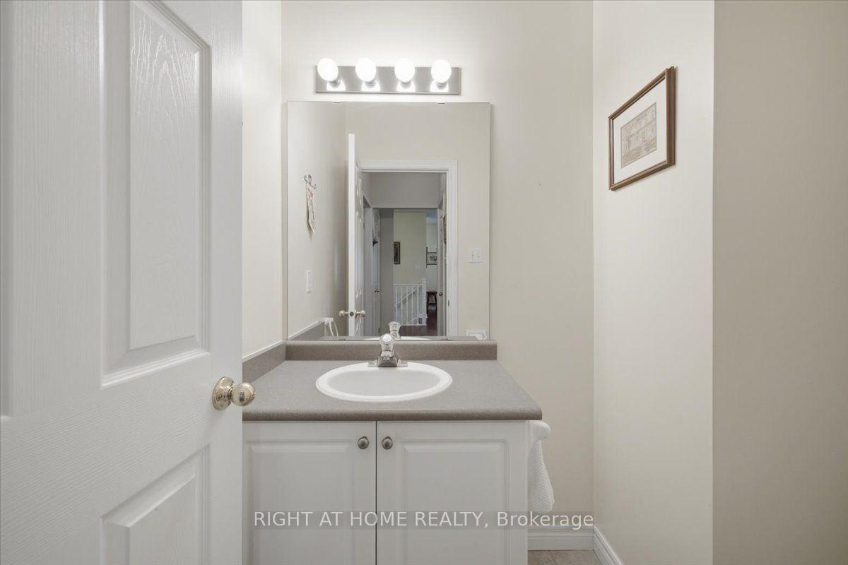 Photo 19 of Unit 13, 34 Southbrook Drive, Hamilton, Binbrook — HOMEH