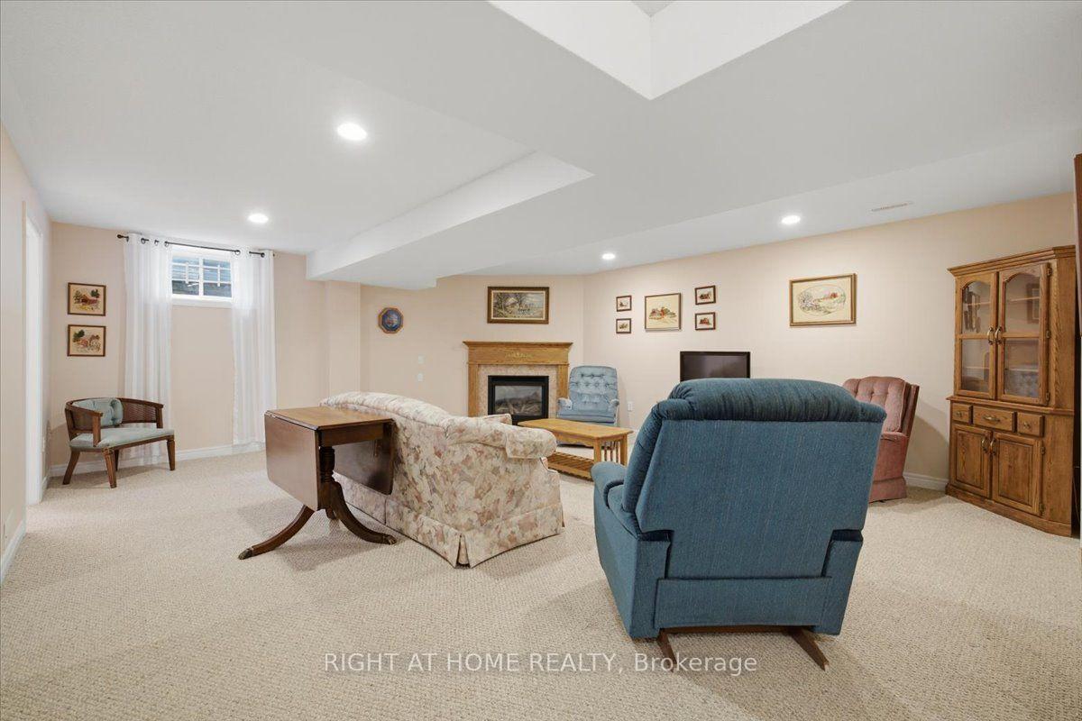 Photo 27 of Unit 13, 34 Southbrook Drive, Hamilton, Binbrook — HOMEH