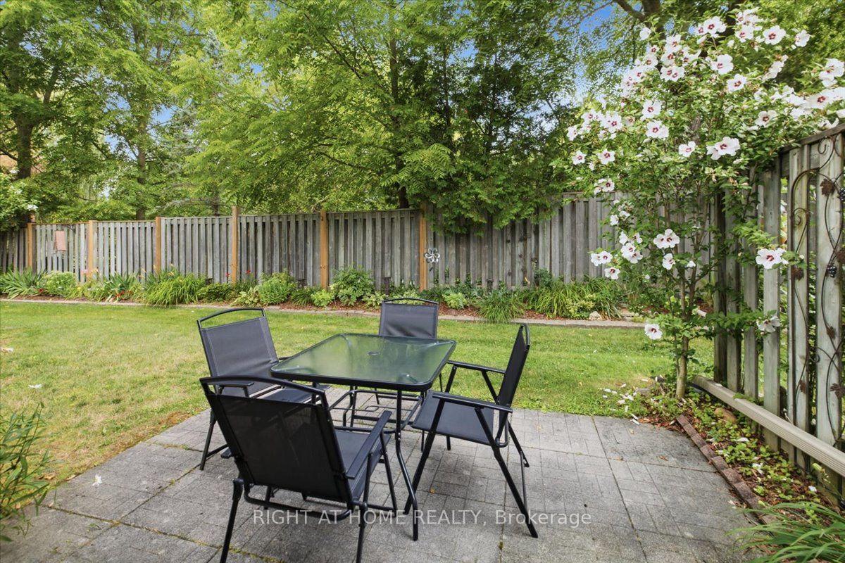 Photo 34 of Unit 13, 34 Southbrook Drive, Hamilton, Binbrook — HOMEH