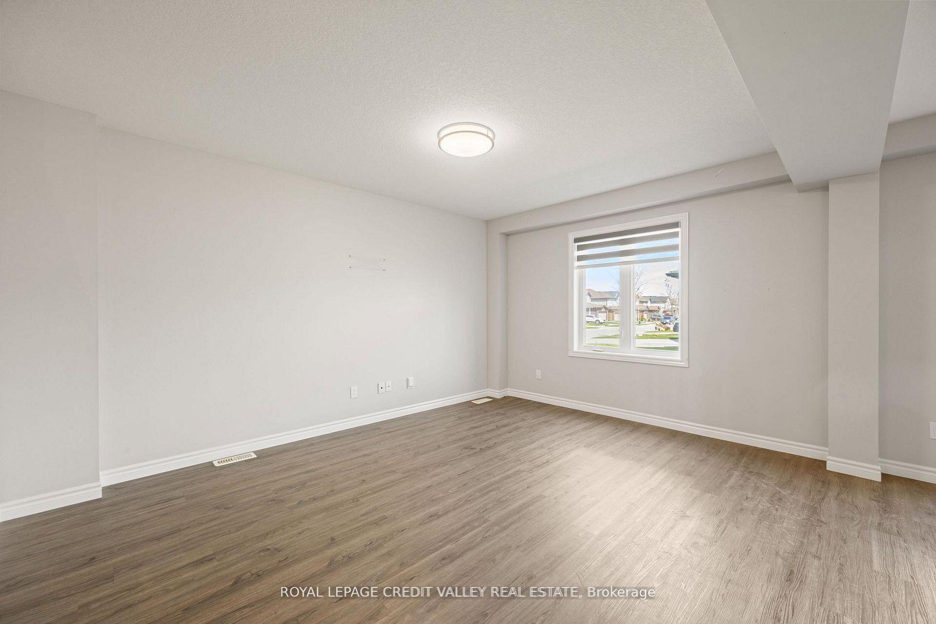 Photo 16 of 2739 Asima Drive, London, South U — HOMEH