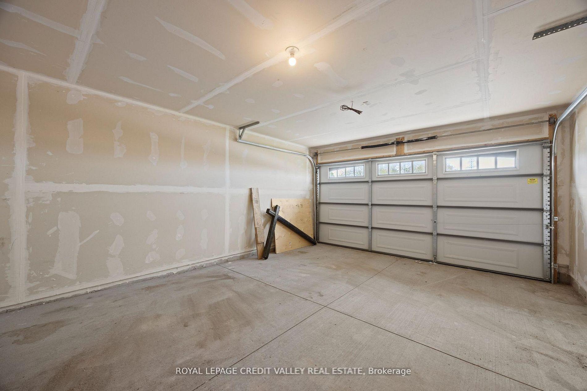 Photo 38 of 2739 Asima Drive, London, South U — HOMEH