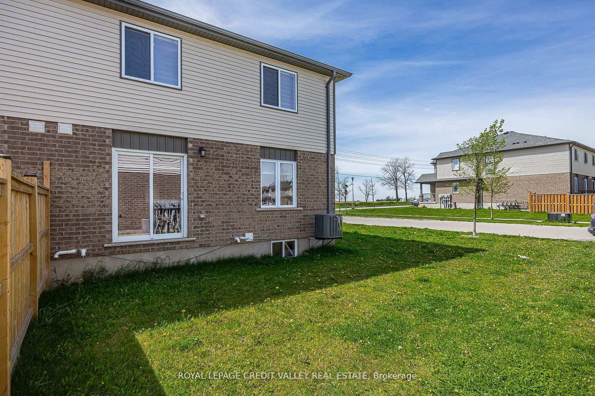 Photo 41 of 2739 Asima Drive, London, South U — HOMEH