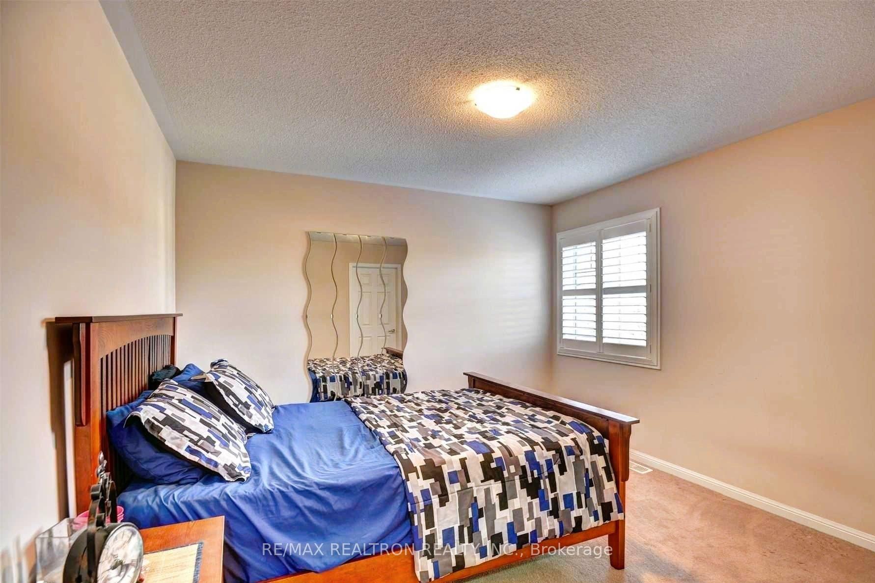 Photo 17 of 2 Clenston Road, Brampton, Northwest Brampton — HOMEH