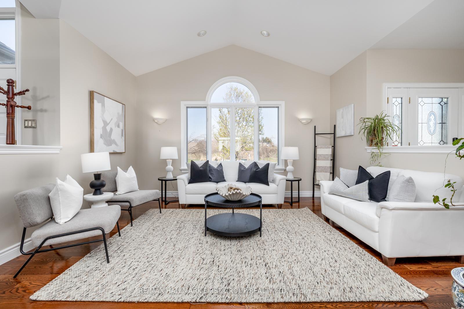 Photo 10 of 7472 Aked Road, Clarington, Rural Clarington — HOMEH