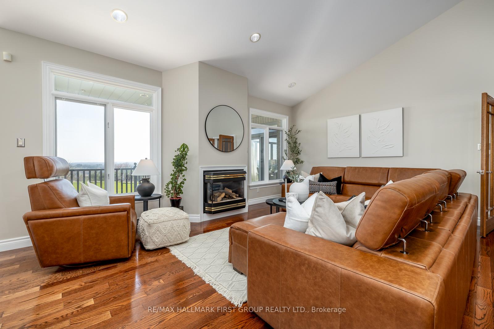 Photo 12 of 7472 Aked Road, Clarington, Rural Clarington — HOMEH