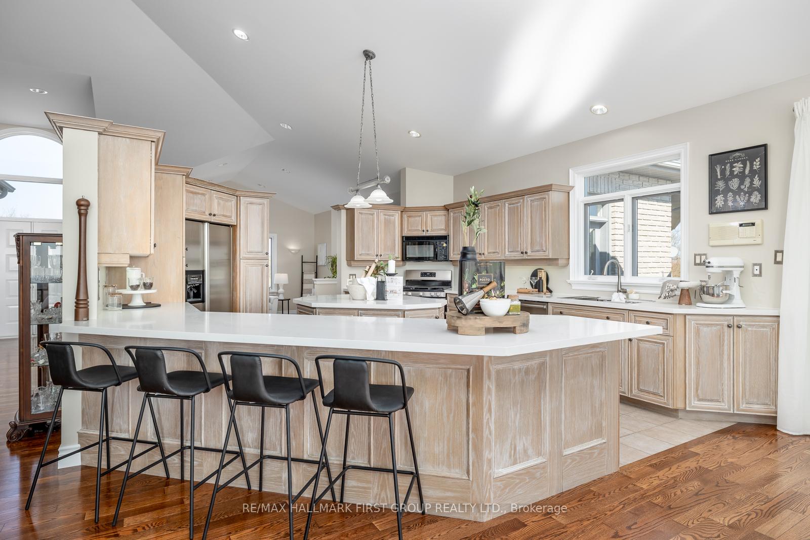 Photo 16 of 7472 Aked Road, Clarington, Rural Clarington — HOMEH