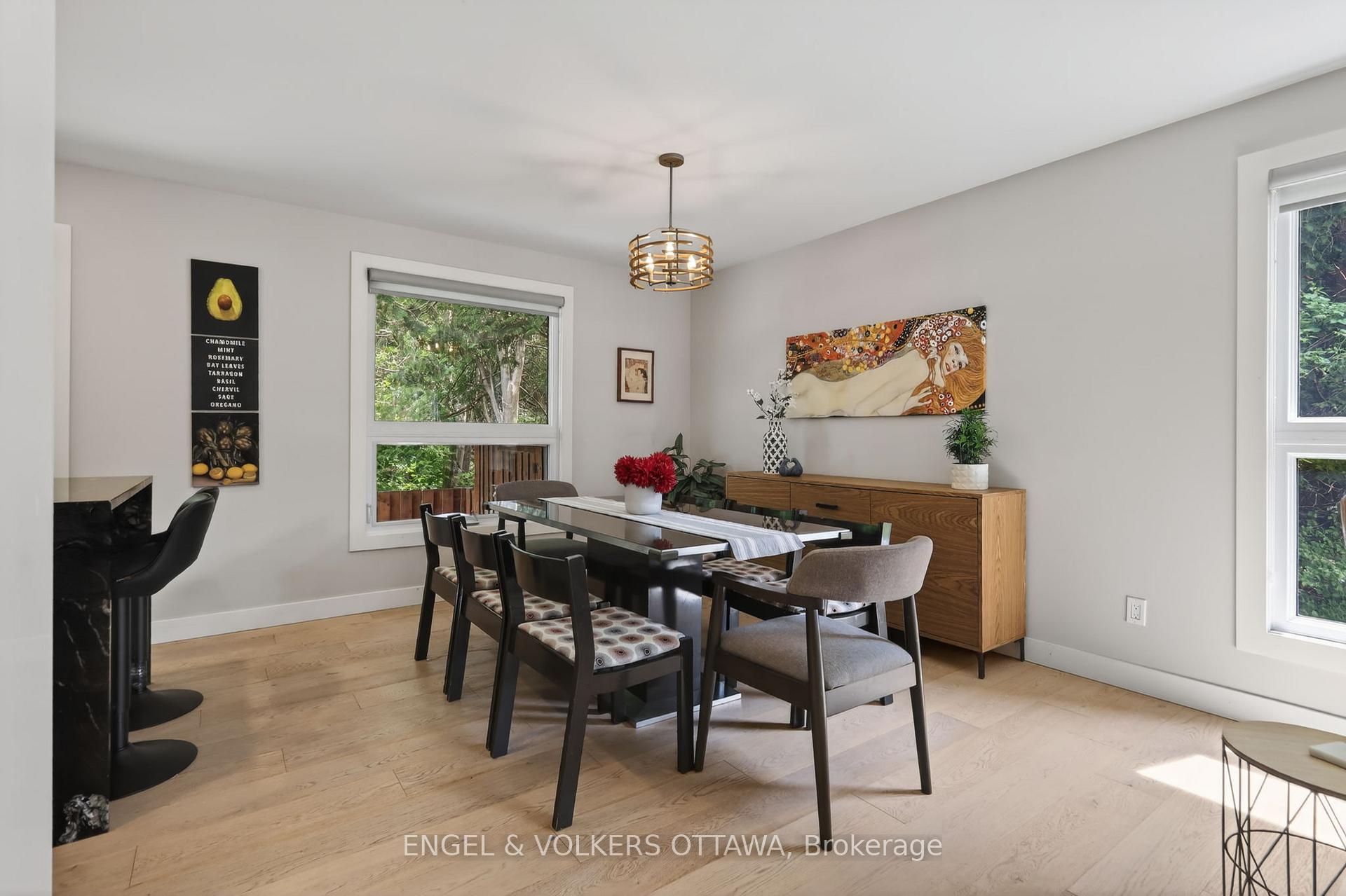 Photo 13 of Unit 6, 164 McClintock Way, Ottawa, Kanata - Katimavik — HOMEH