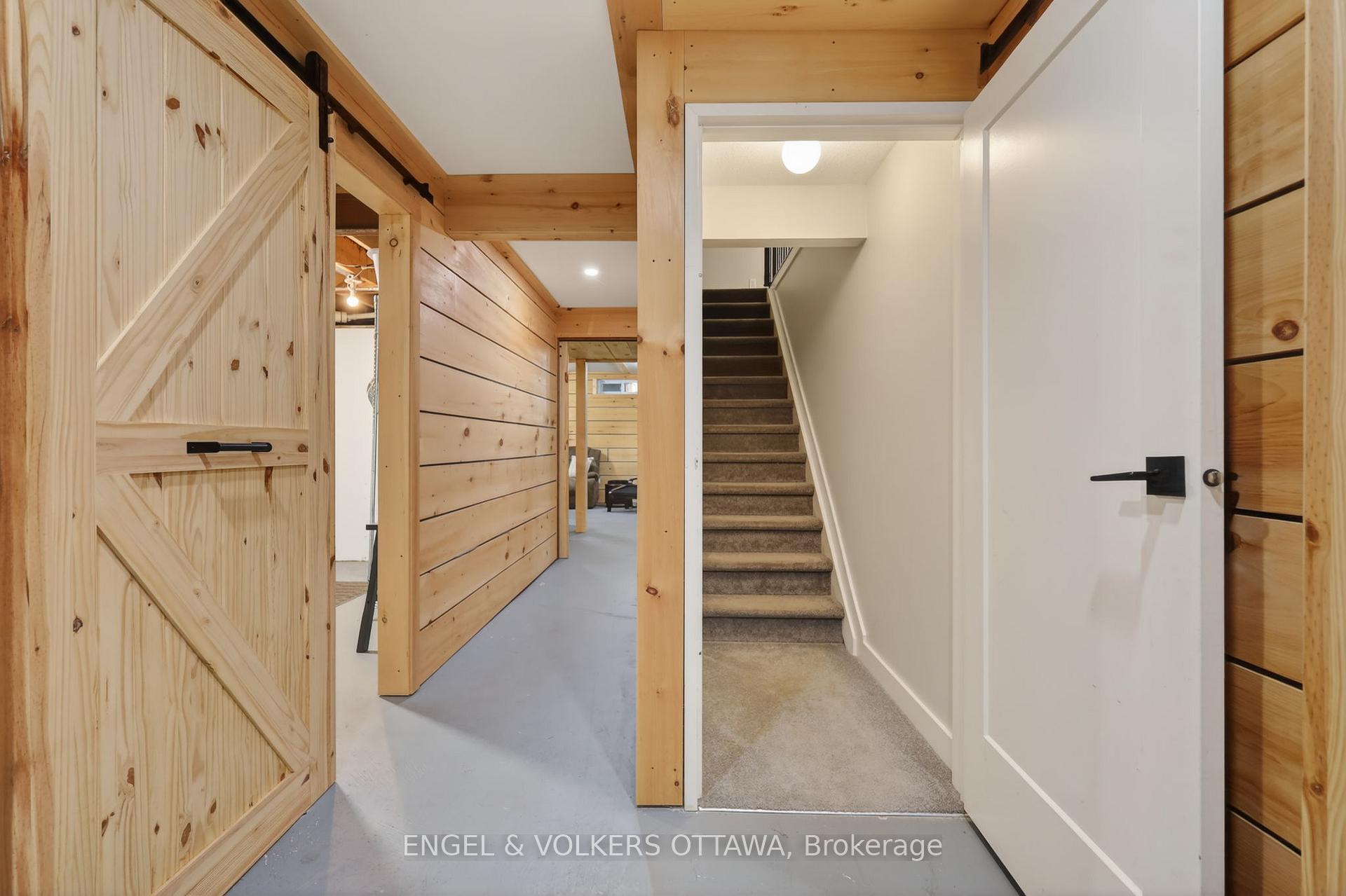 Photo 31 of Unit 6, 164 McClintock Way, Ottawa, Kanata - Katimavik — HOMEH