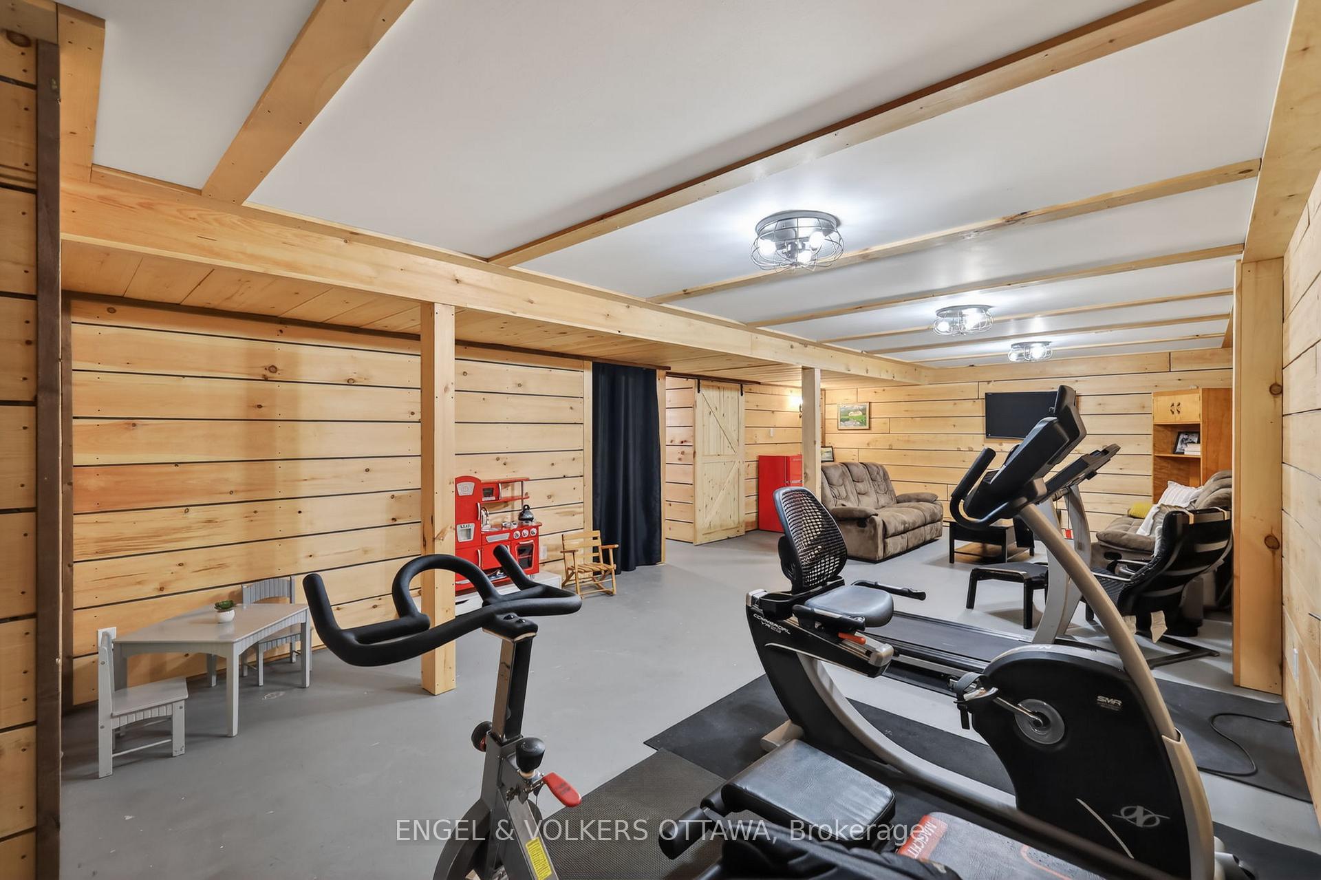 Photo 35 of Unit 6, 164 McClintock Way, Ottawa, Kanata - Katimavik — HOMEH