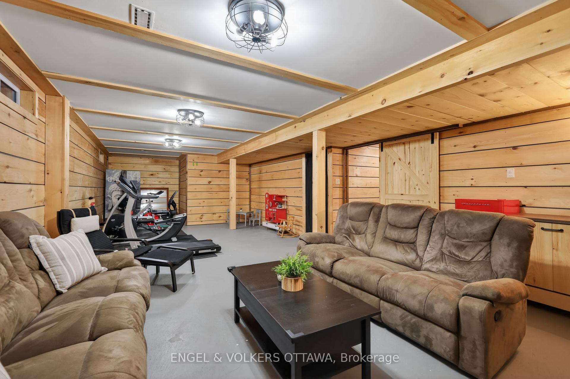 Photo 37 of Unit 6, 164 McClintock Way, Ottawa, Kanata - Katimavik — HOMEH