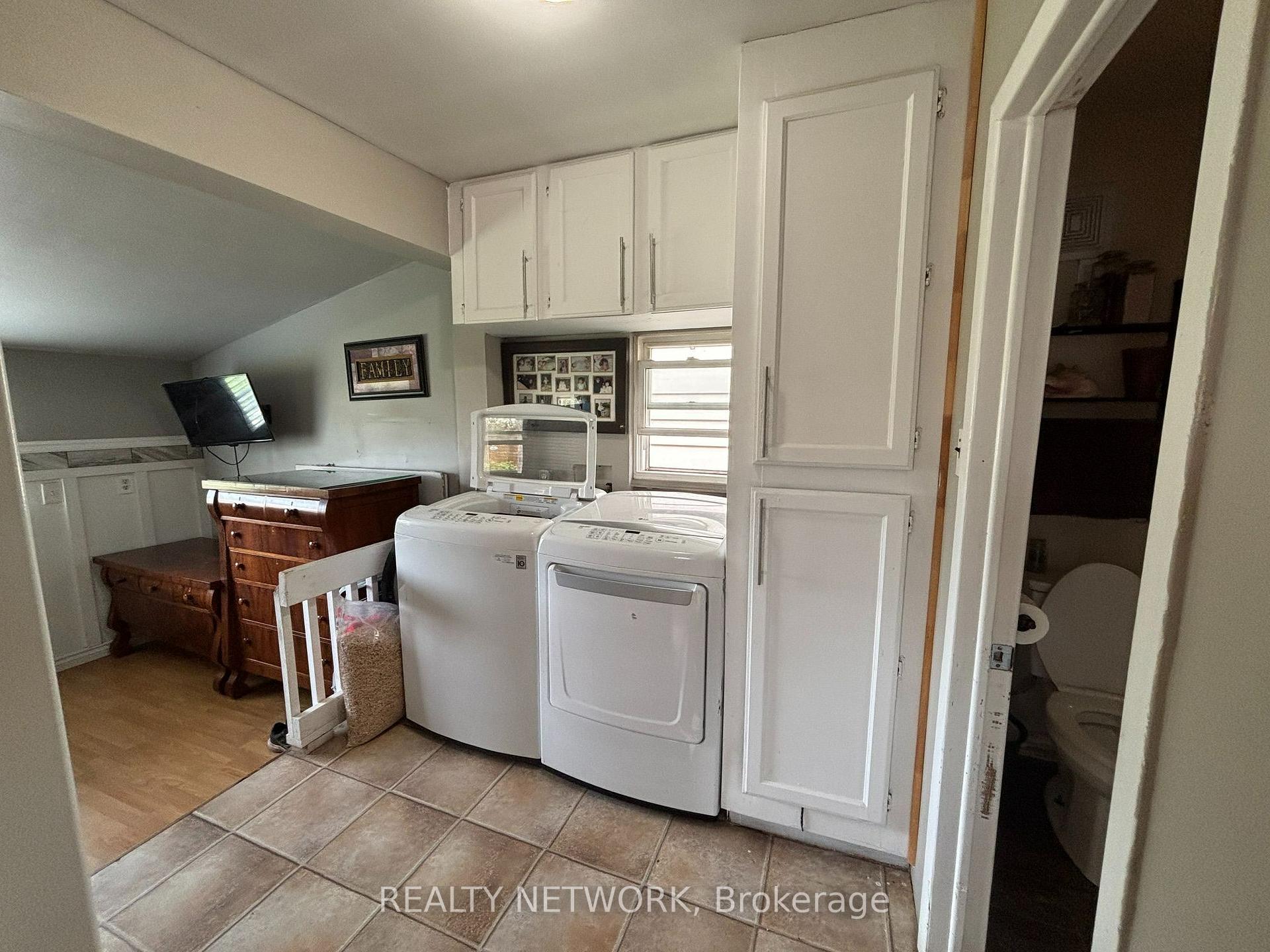 Photo 15 of 49 Highland Avenue, Hamilton, Crown Point — HOMEH