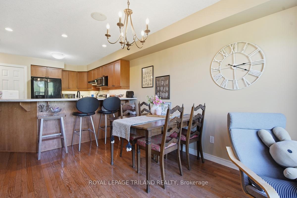 Photo 11 of Unit 127, 600 Hyde Park Road, London, North O — HOMEH