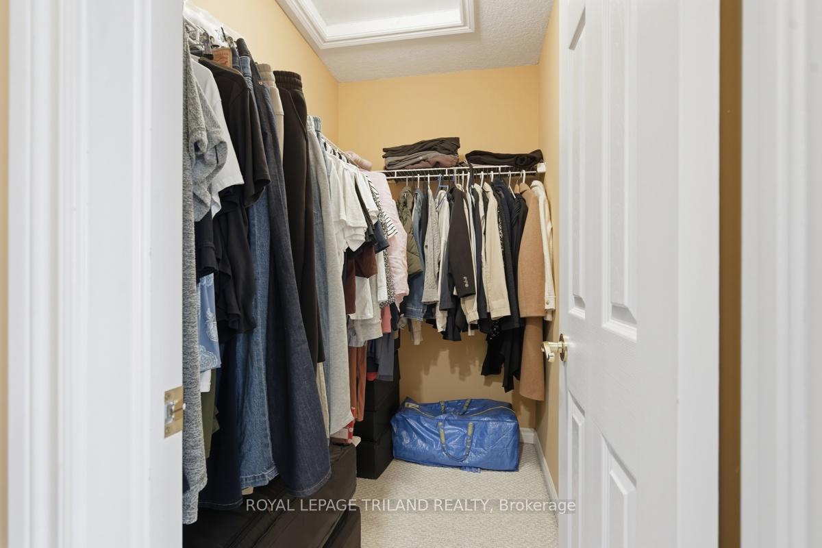 Photo 25 of Unit 127, 600 Hyde Park Road, London, North O — HOMEH