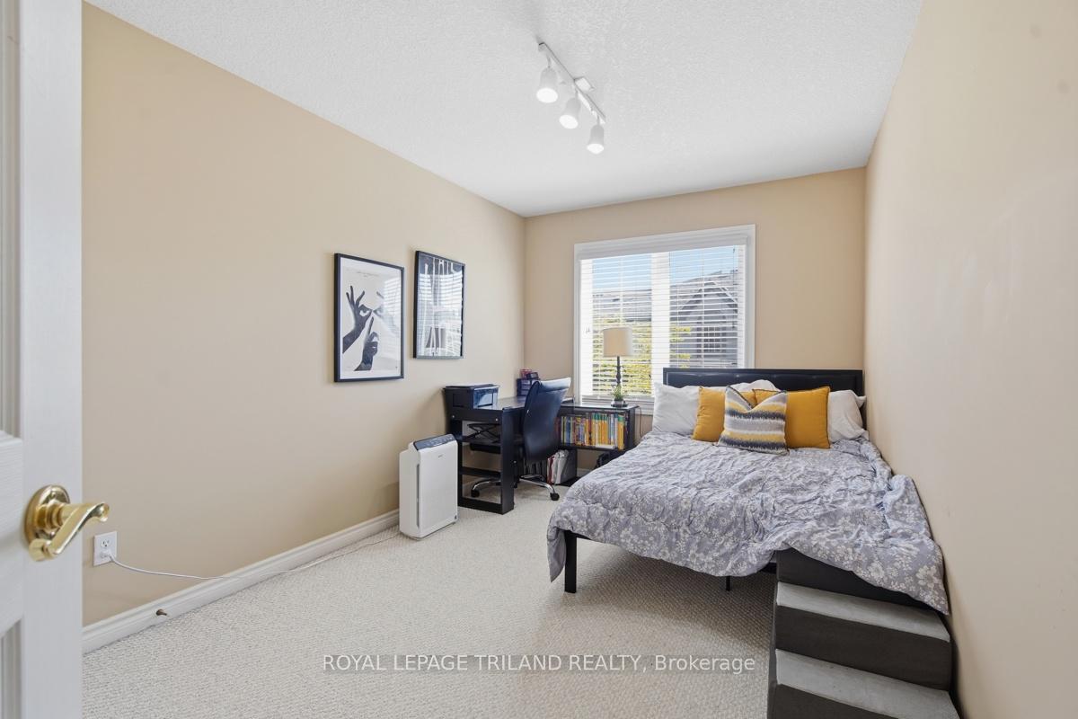 Photo 29 of Unit 127, 600 Hyde Park Road, London, North O — HOMEH