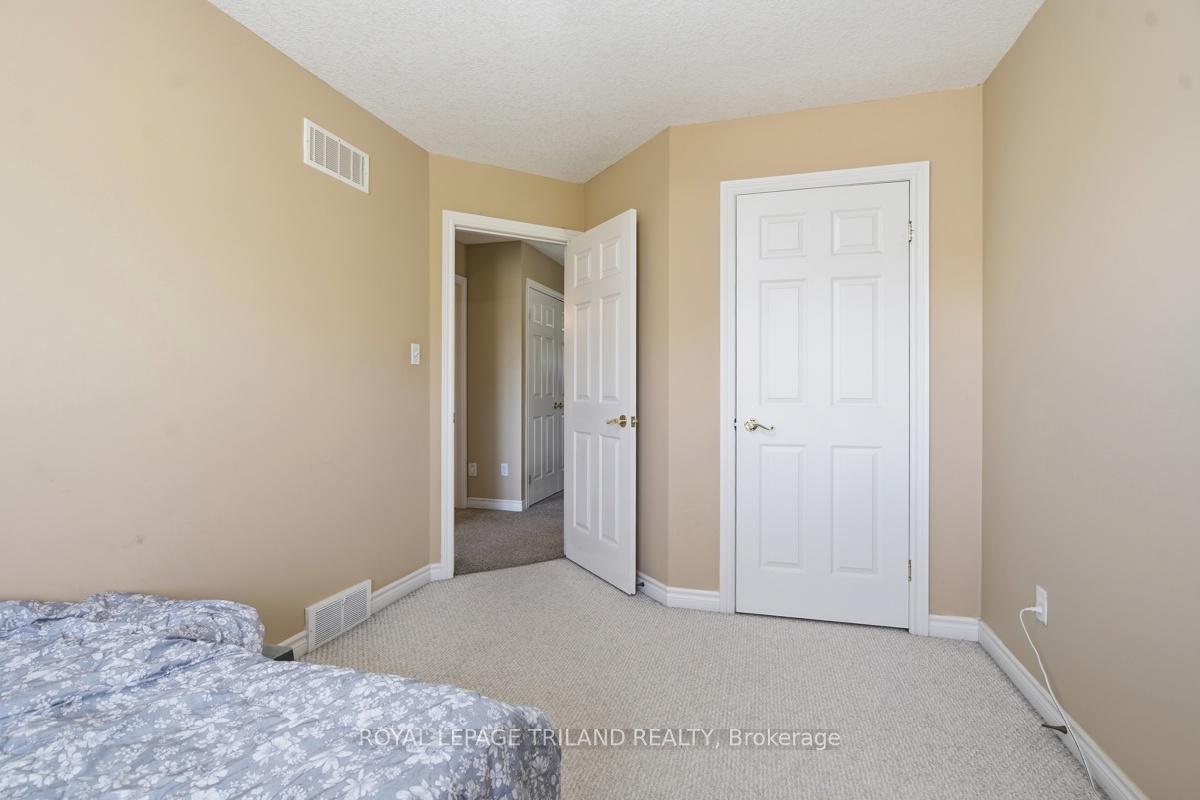 Photo 30 of Unit 127, 600 Hyde Park Road, London, North O — HOMEH