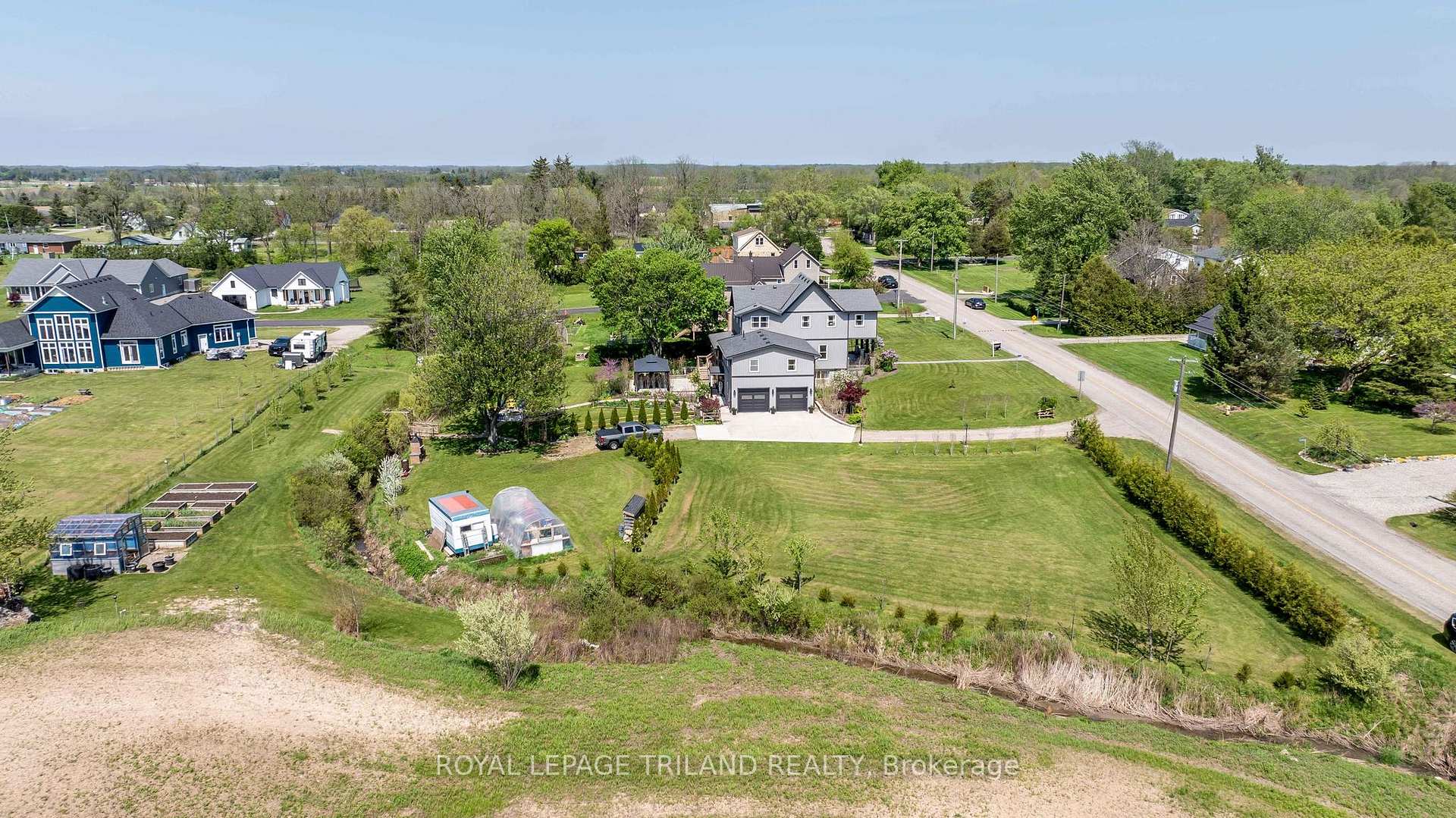 Photo 1 of 33134 Back Street, Dutton/Dunwich, Iona — HOMEH