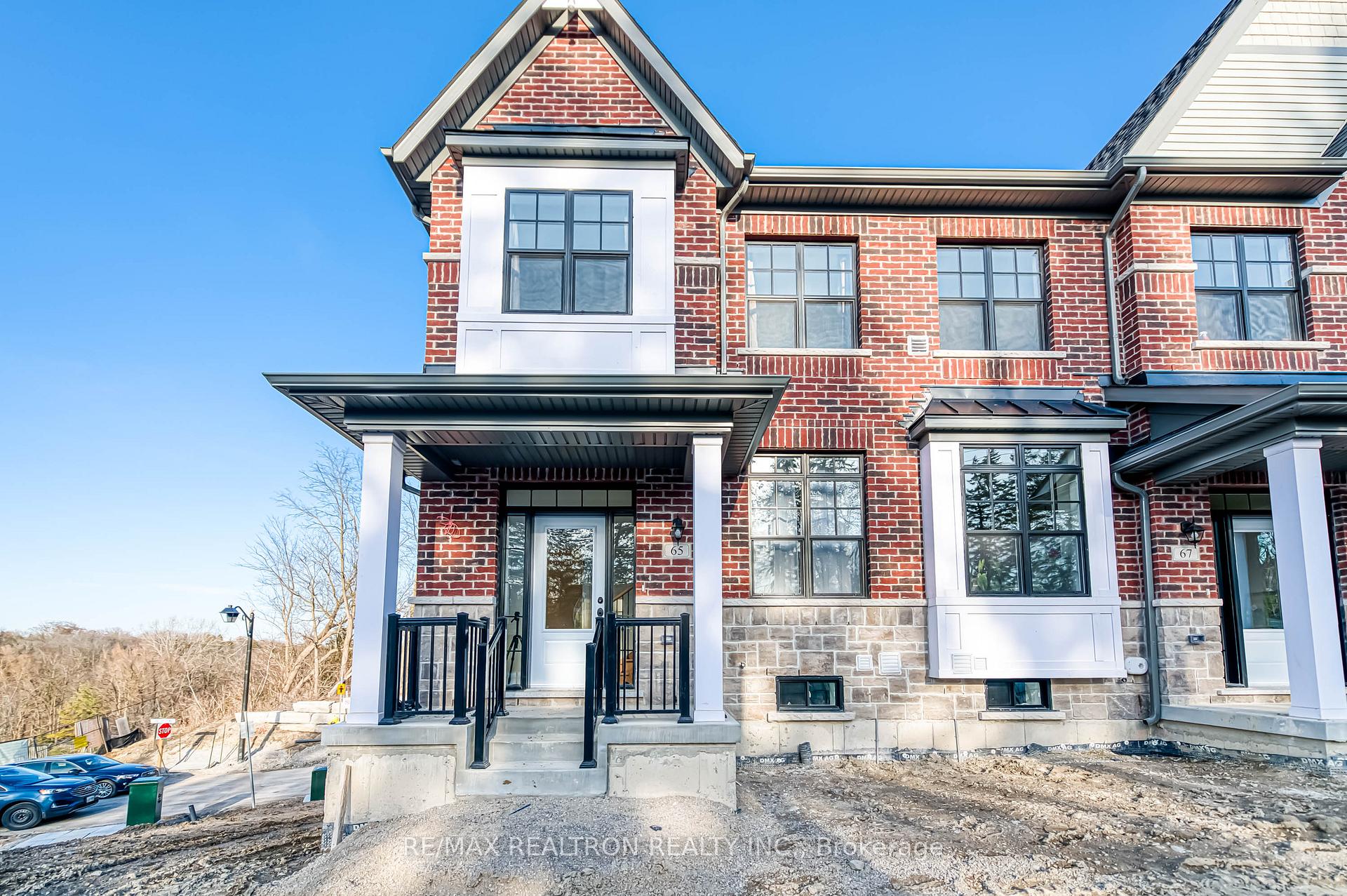 Photo 2 of 65 Main Street S, Markham, Vinegar Hill — HOMEH