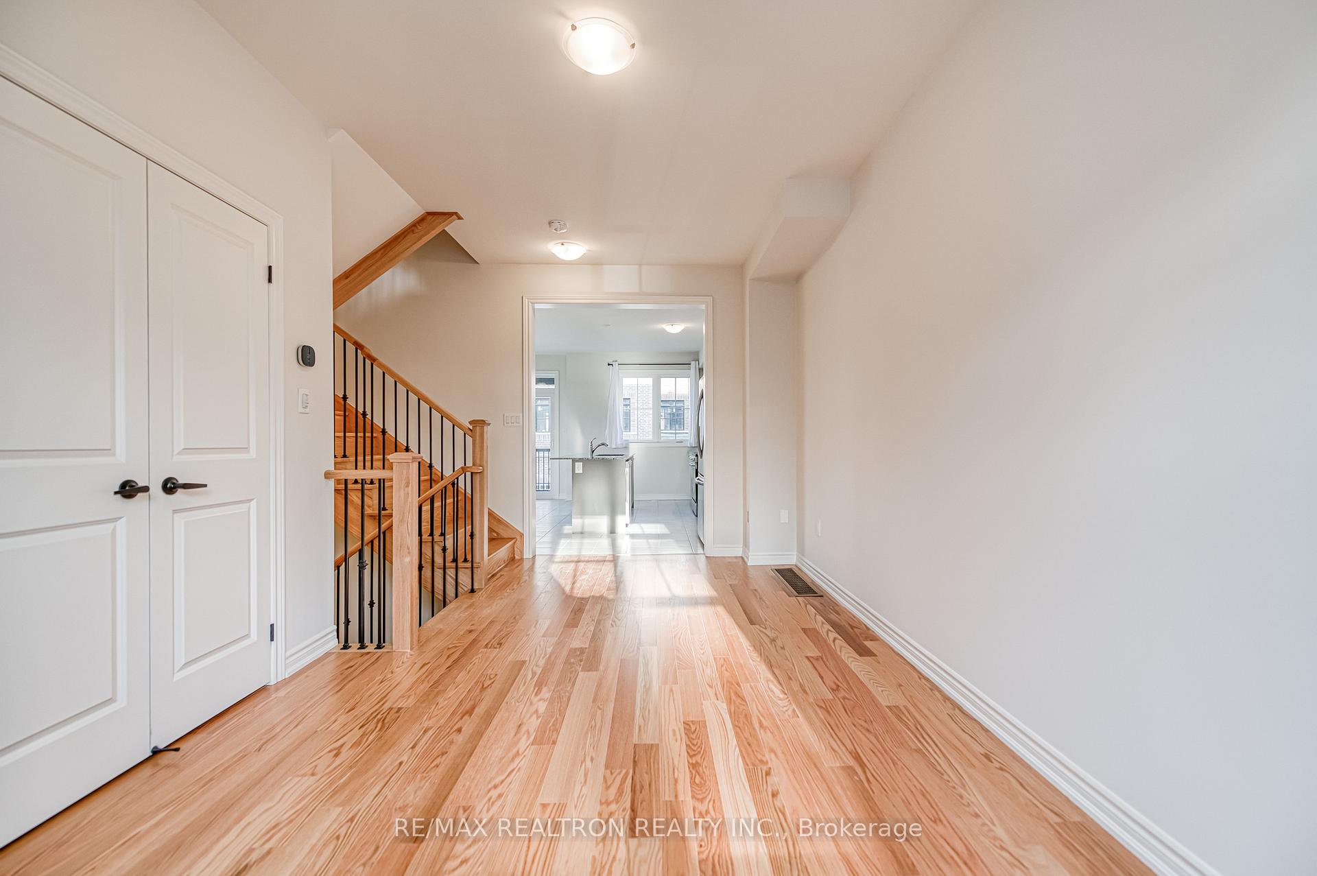 Photo 5 of 65 Main Street S, Markham, Vinegar Hill — HOMEH