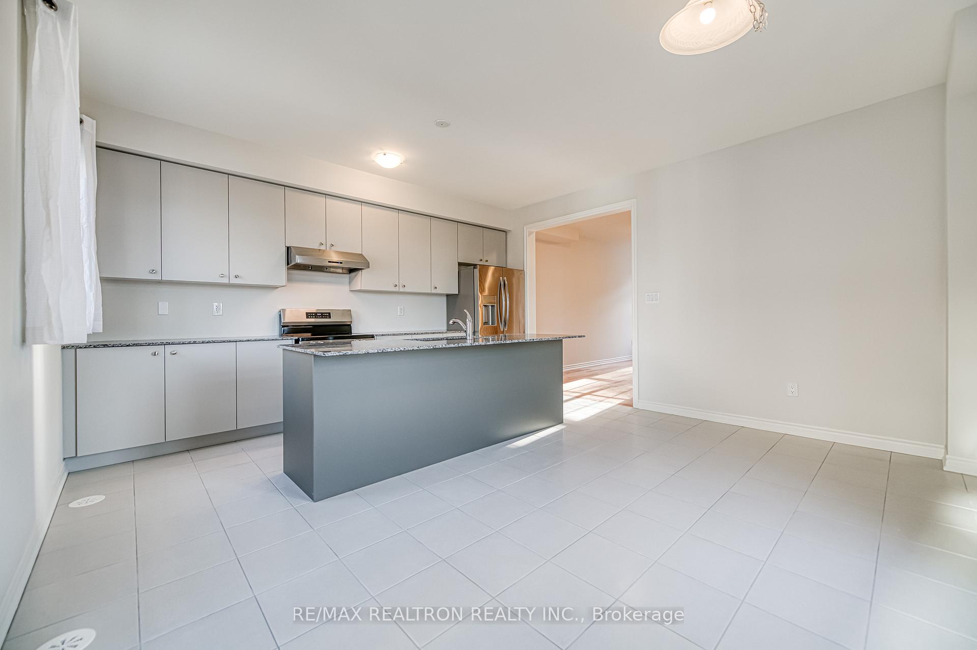 Photo 15 of 65 Main Street S, Markham, Vinegar Hill — HOMEH