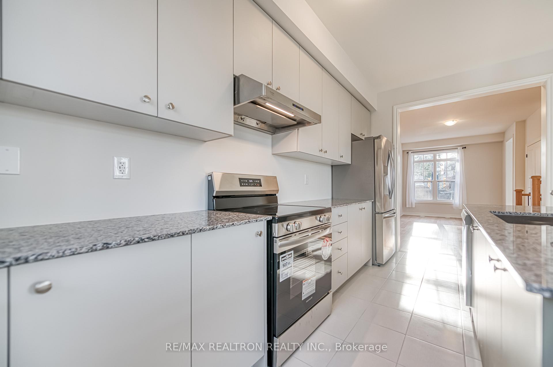 Photo 17 of 65 Main Street S, Markham, Vinegar Hill — HOMEH
