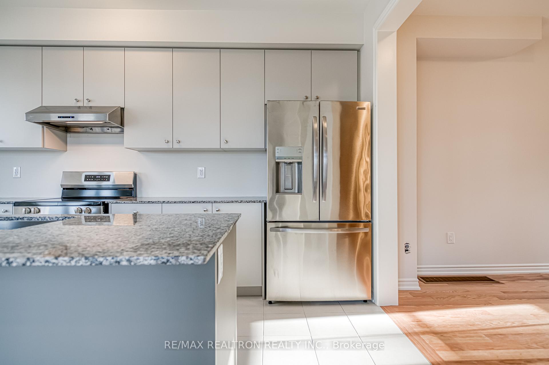 Photo 22 of 65 Main Street S, Markham, Vinegar Hill — HOMEH