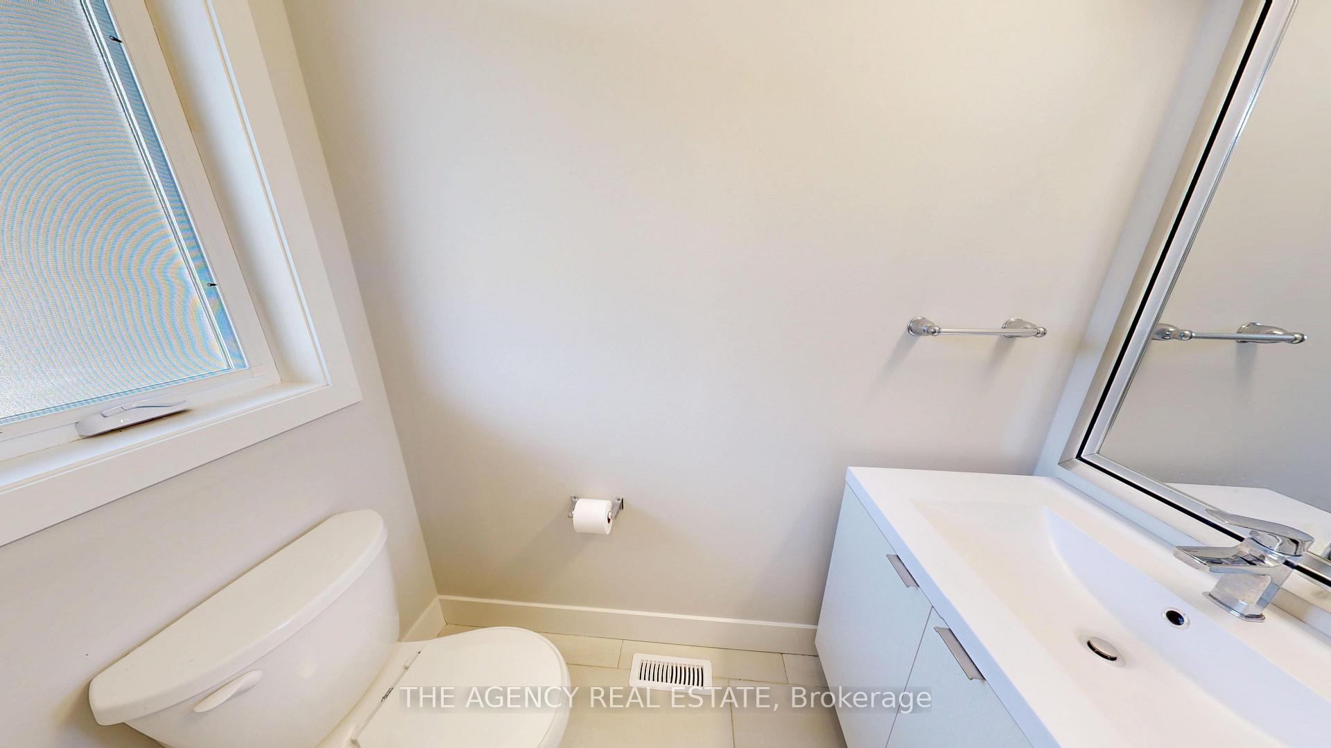 Photo 9 of 48 Edgevalley Road, London, East D — HOMEH