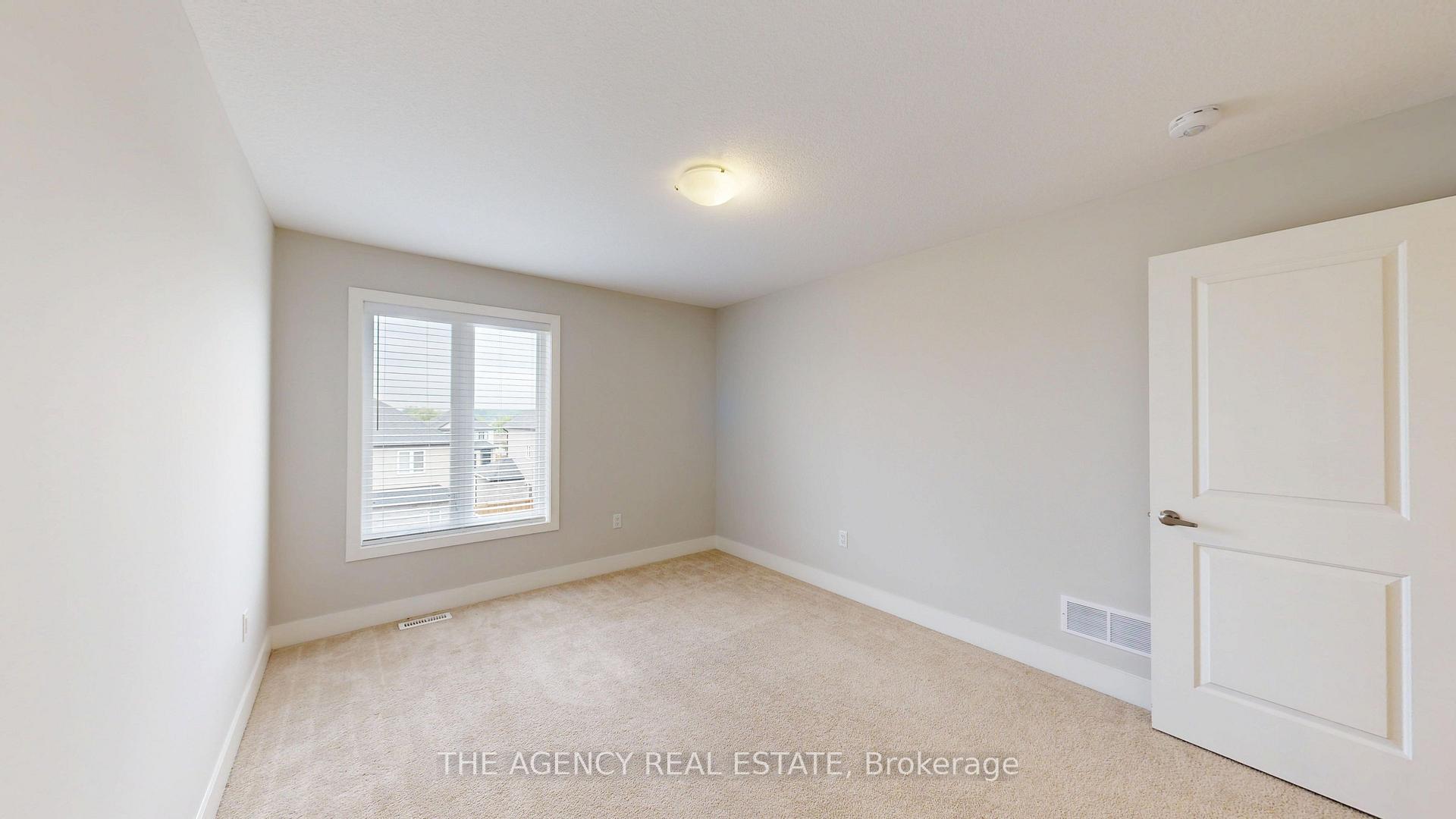 Photo 31 of 48 Edgevalley Road, London, East D — HOMEH