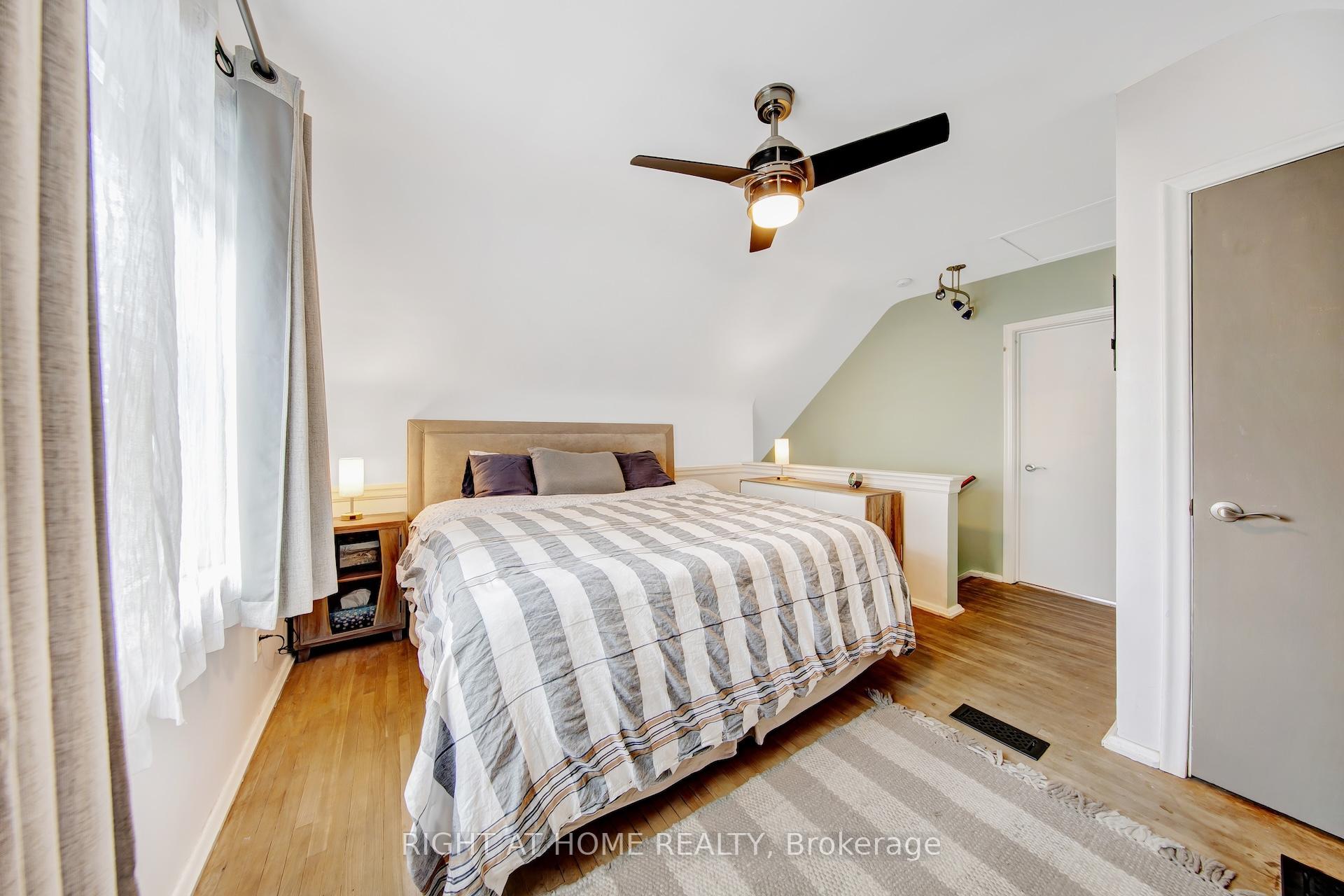 Photo 19 of 74 Mccaul Street, Brampton, Brampton North — HOMEH