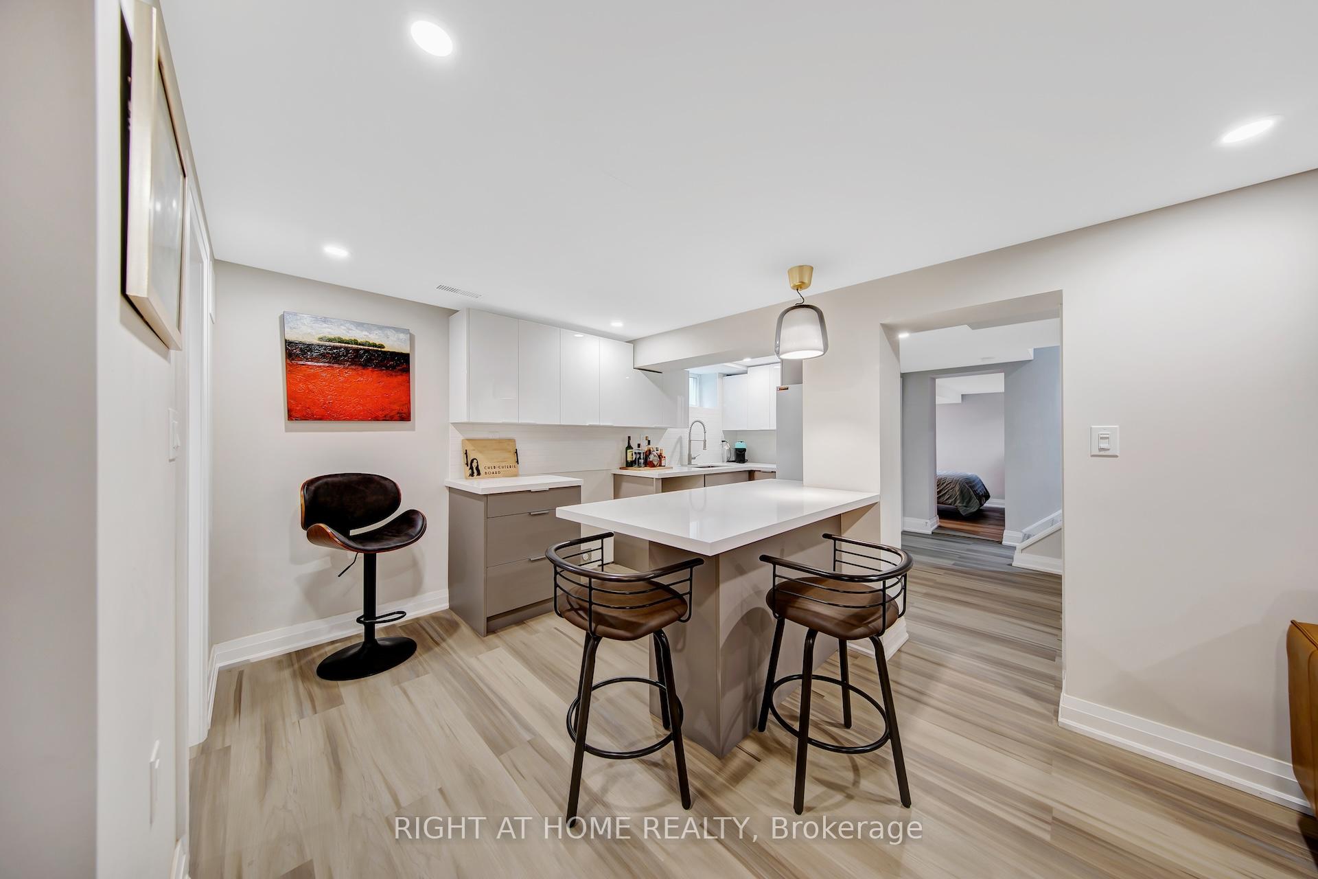 Photo 26 of 74 Mccaul Street, Brampton, Brampton North — HOMEH