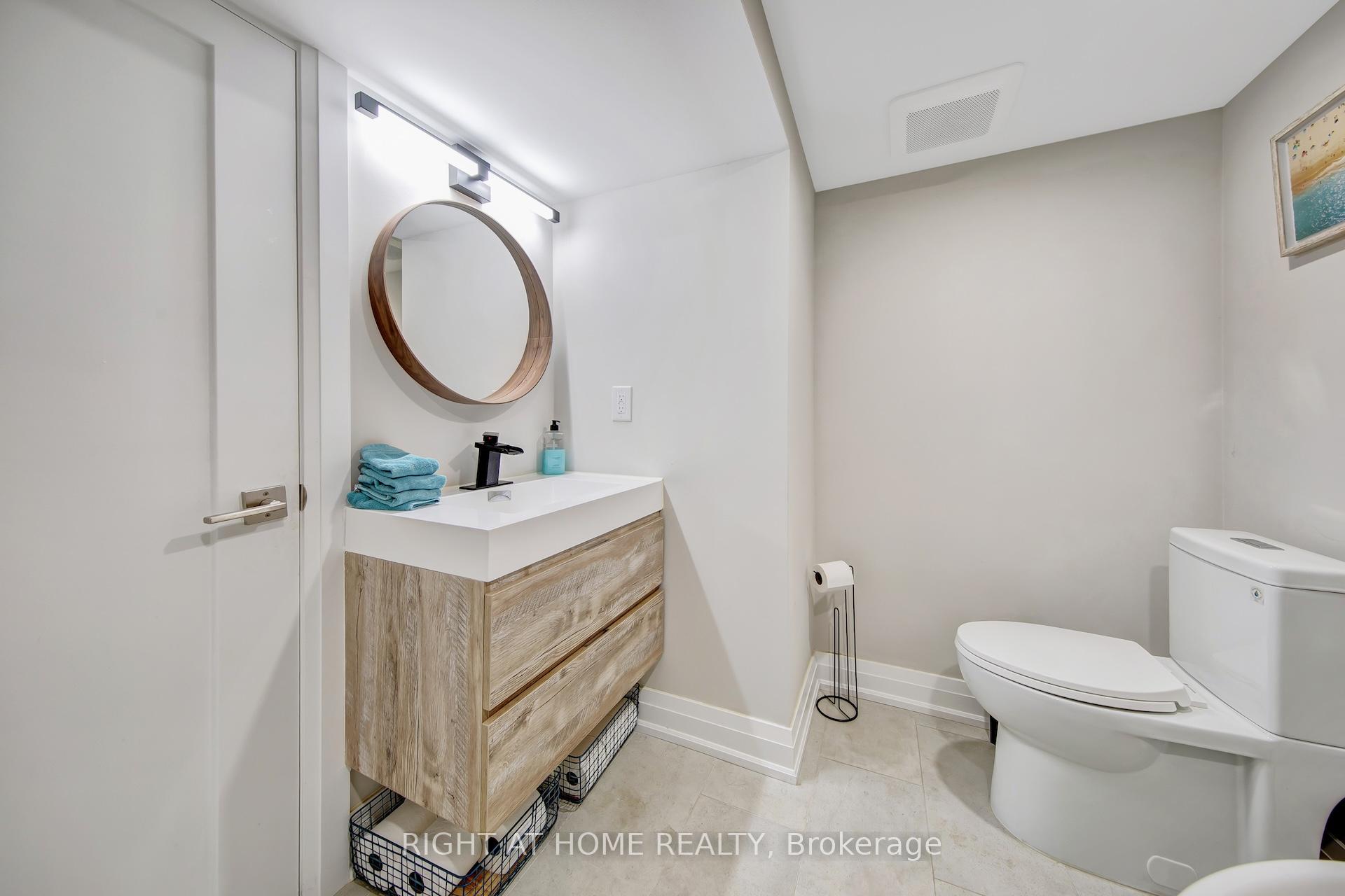 Photo 34 of 74 Mccaul Street, Brampton, Brampton North — HOMEH