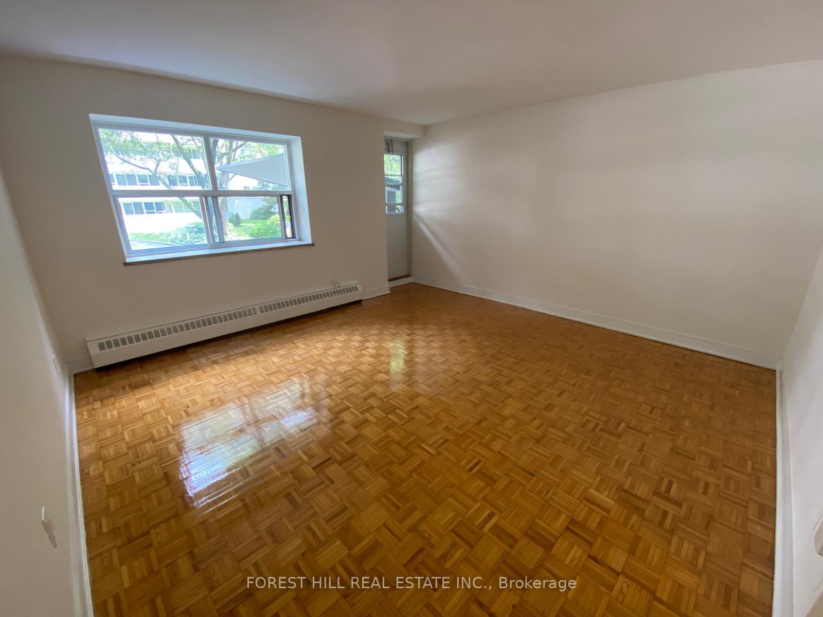Photo 2 of Unit 105, 11 Shallmar Boulevard, Toronto, Forest Hill North — HOMEH