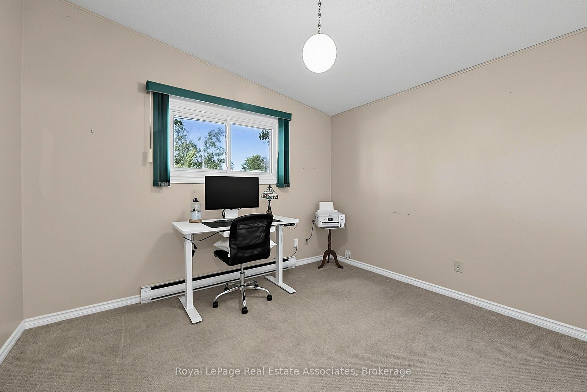 Photo 22 of 408 Mooney Crescent, Orillia — HOMEH