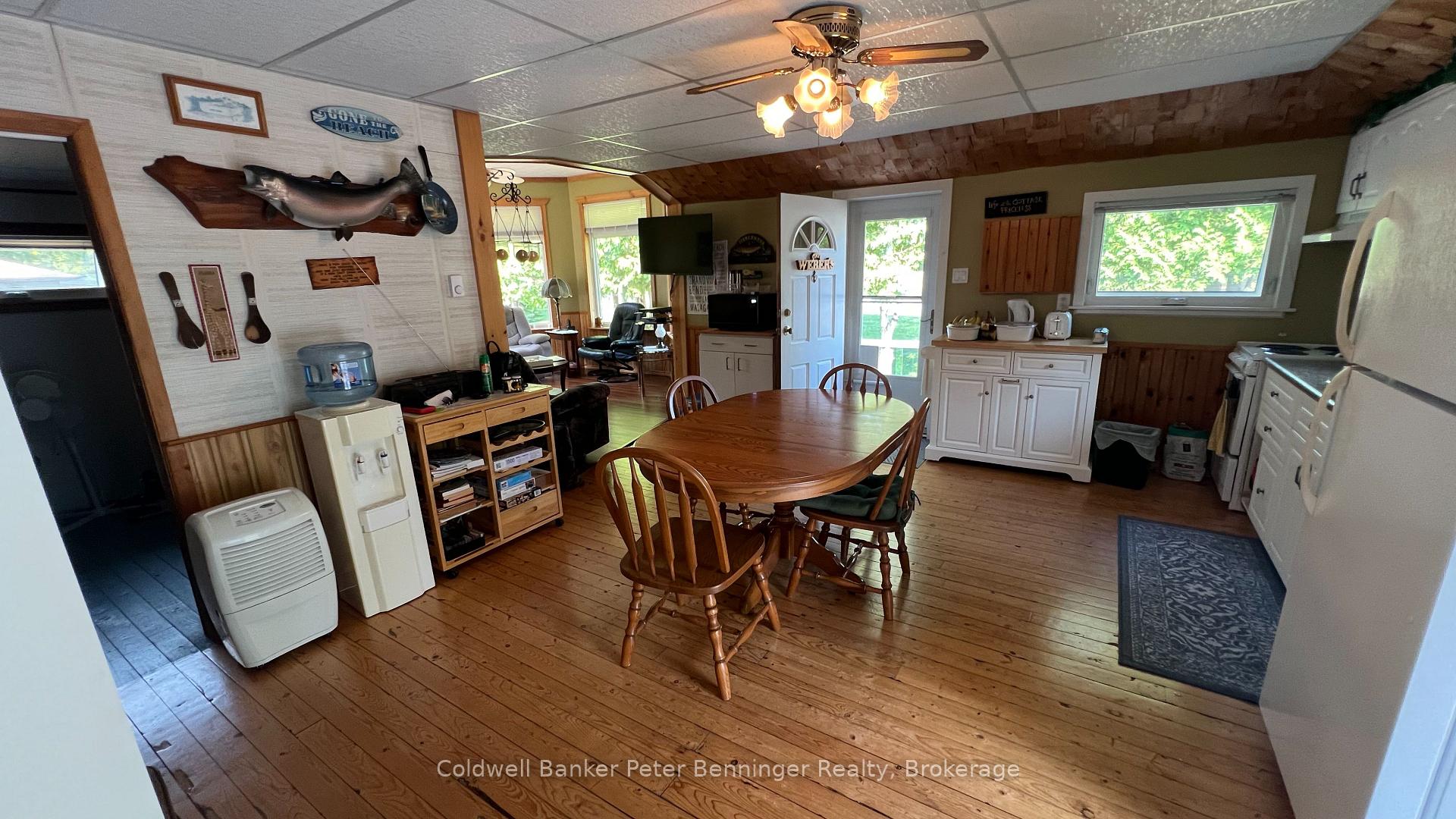Photo 5 of 810 Second Avenue S, South Bruce Peninsula — HOMEH