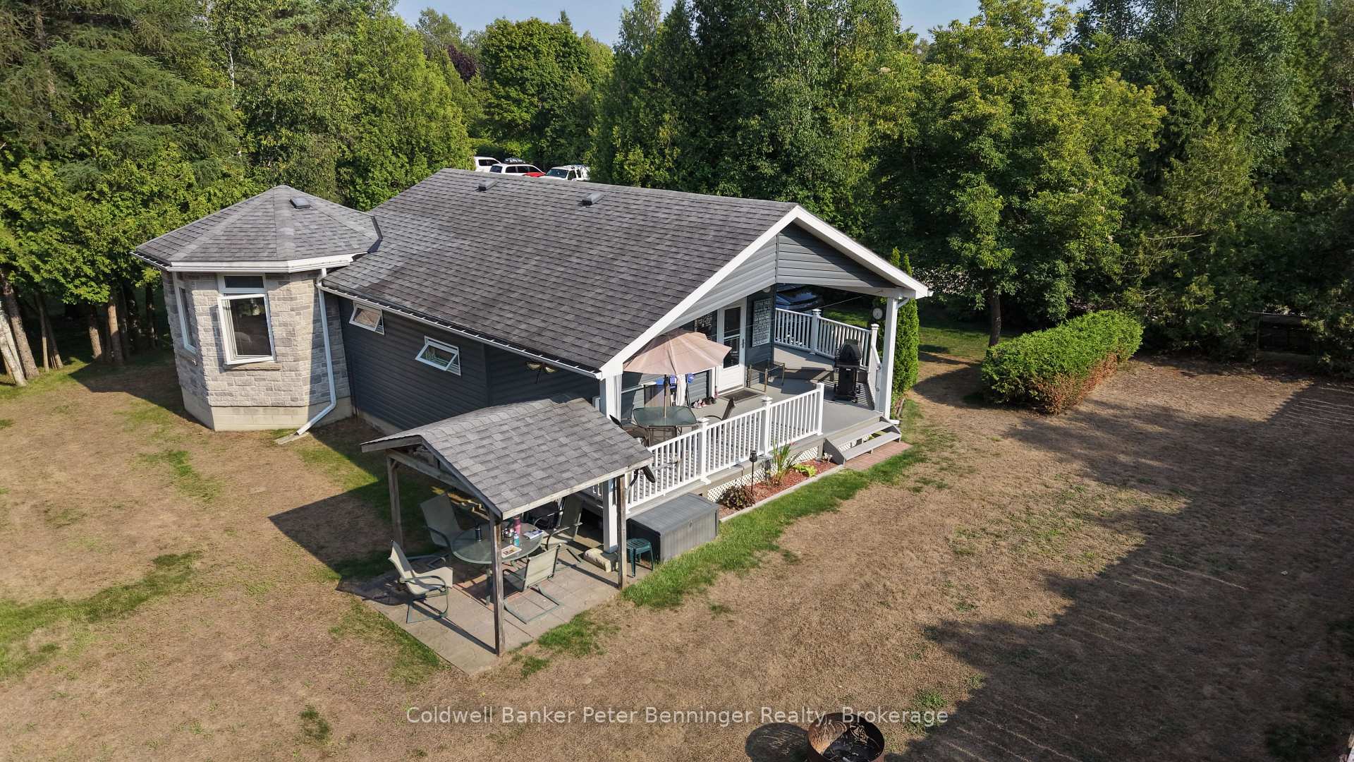 Photo 21 of 810 Second Avenue S, South Bruce Peninsula — HOMEH