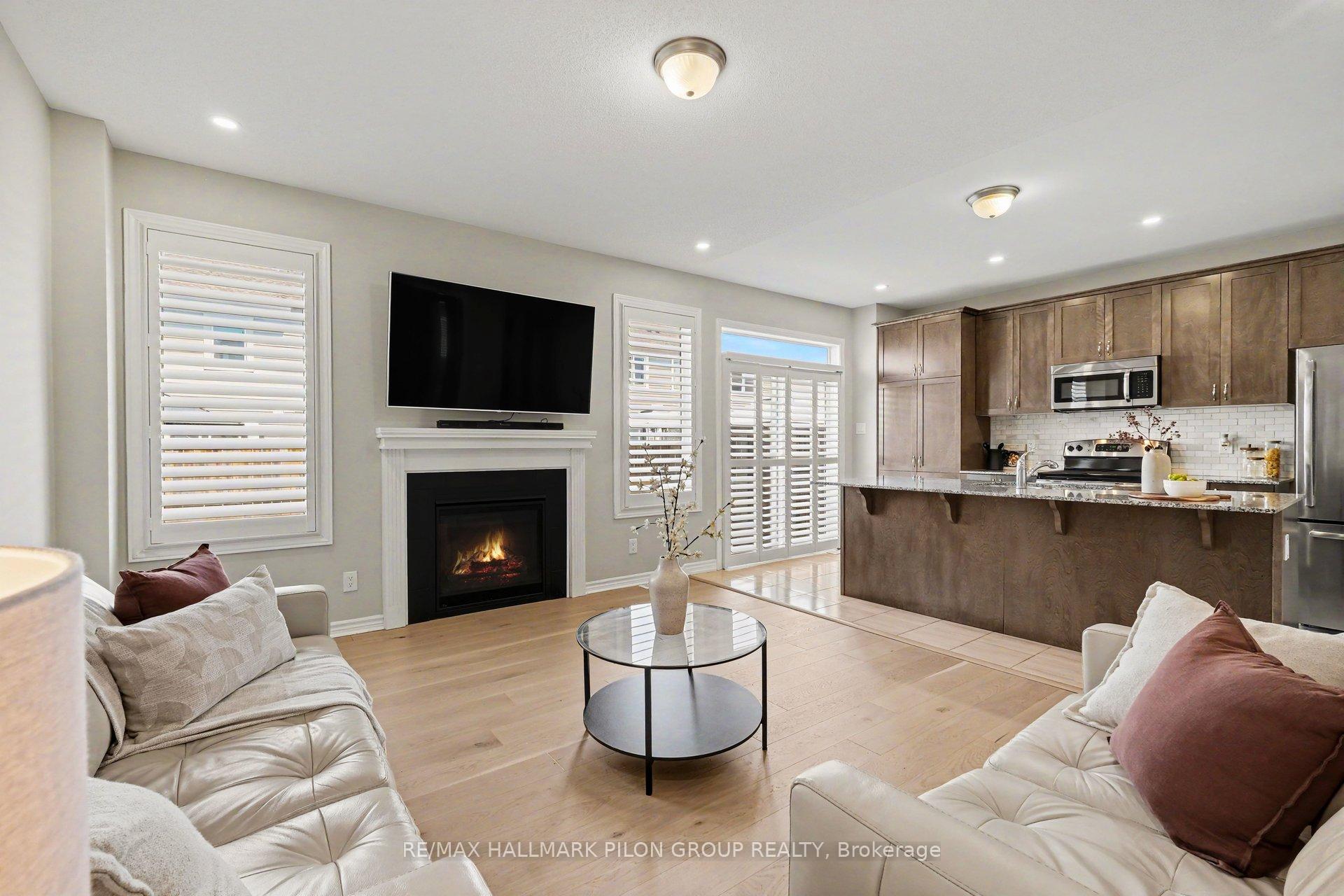 Photo 5 of 124 Mandalay Street, Ottawa, Avalon West — HOMEH