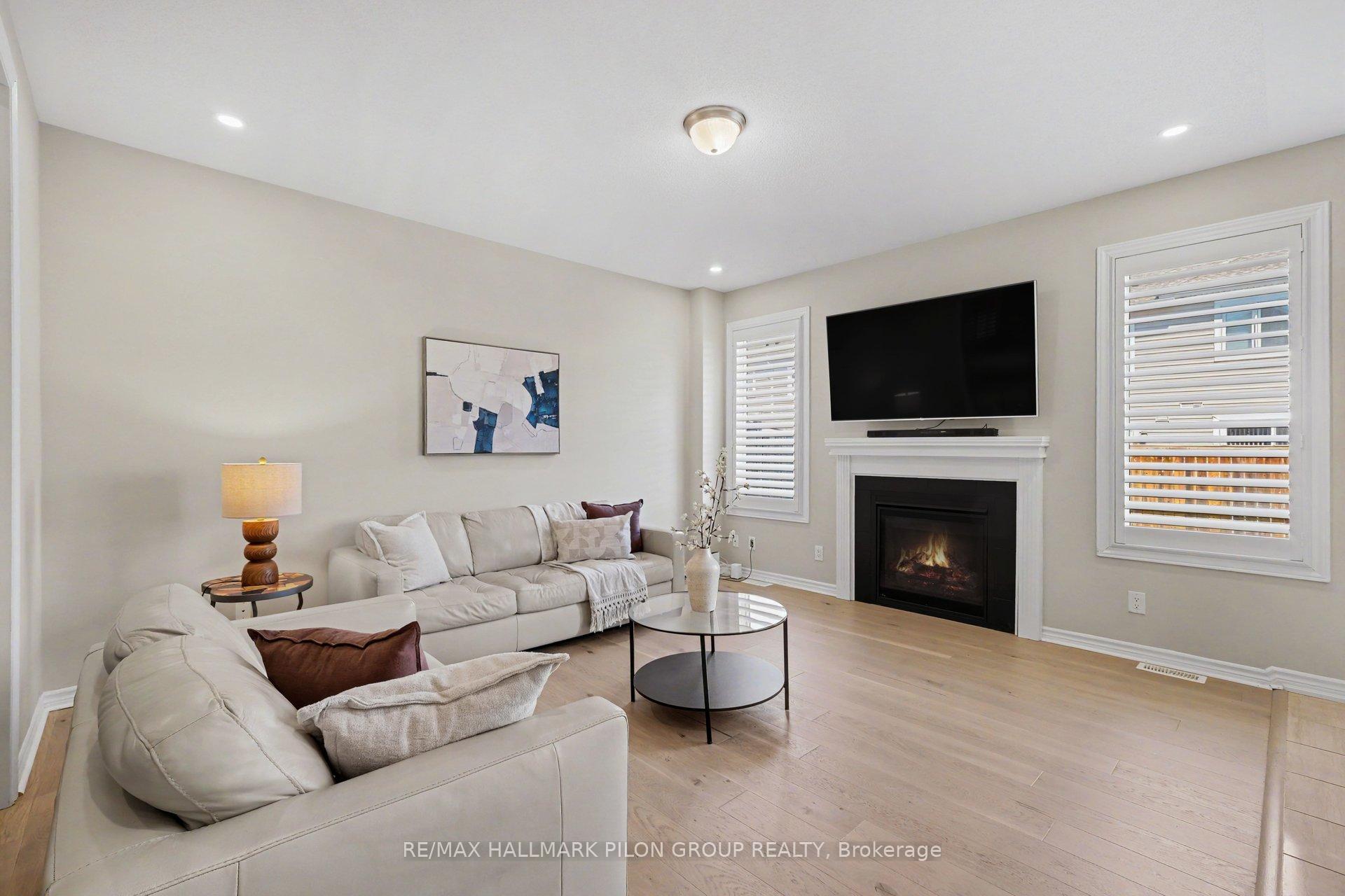 Photo 7 of 124 Mandalay Street, Ottawa, Avalon West — HOMEH