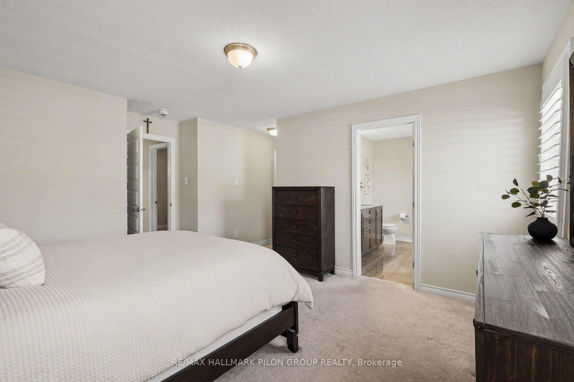 Photo 13 of 124 Mandalay Street, Ottawa, Avalon West — HOMEH